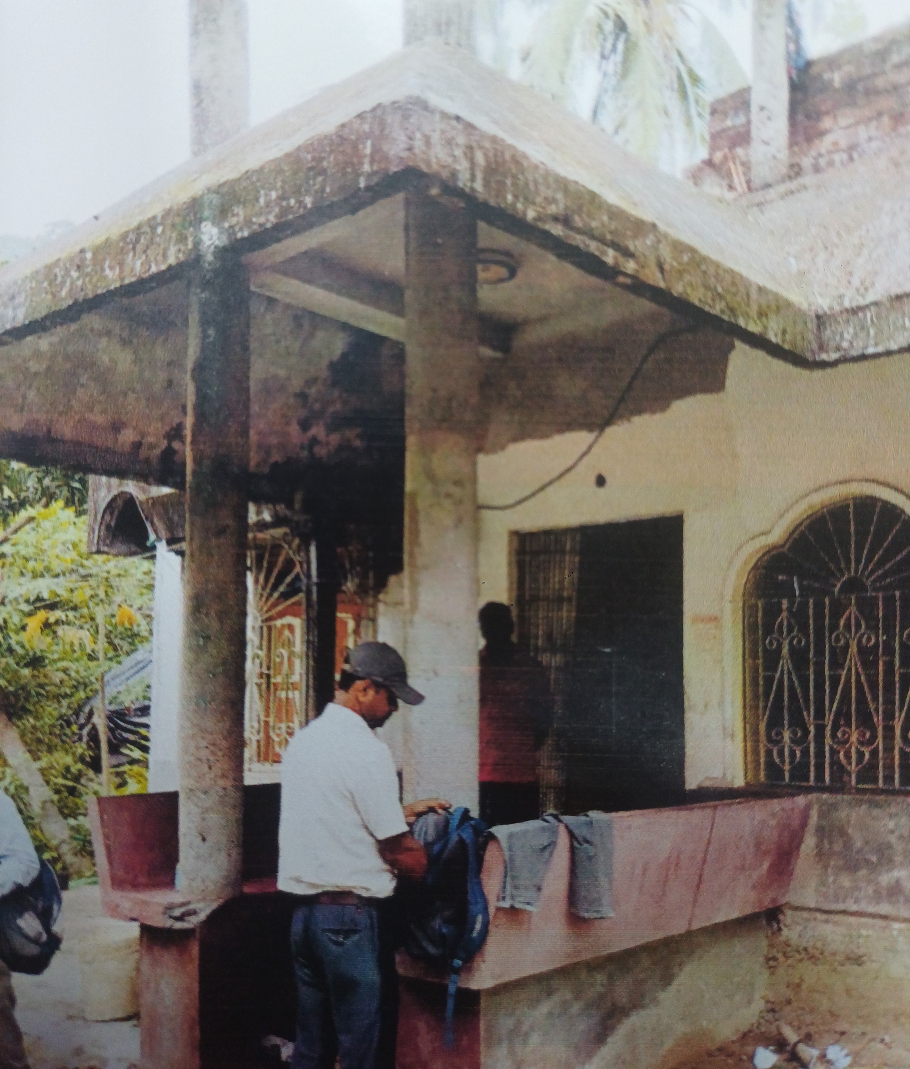 7405 square feet Individual House for sale in Tamluk