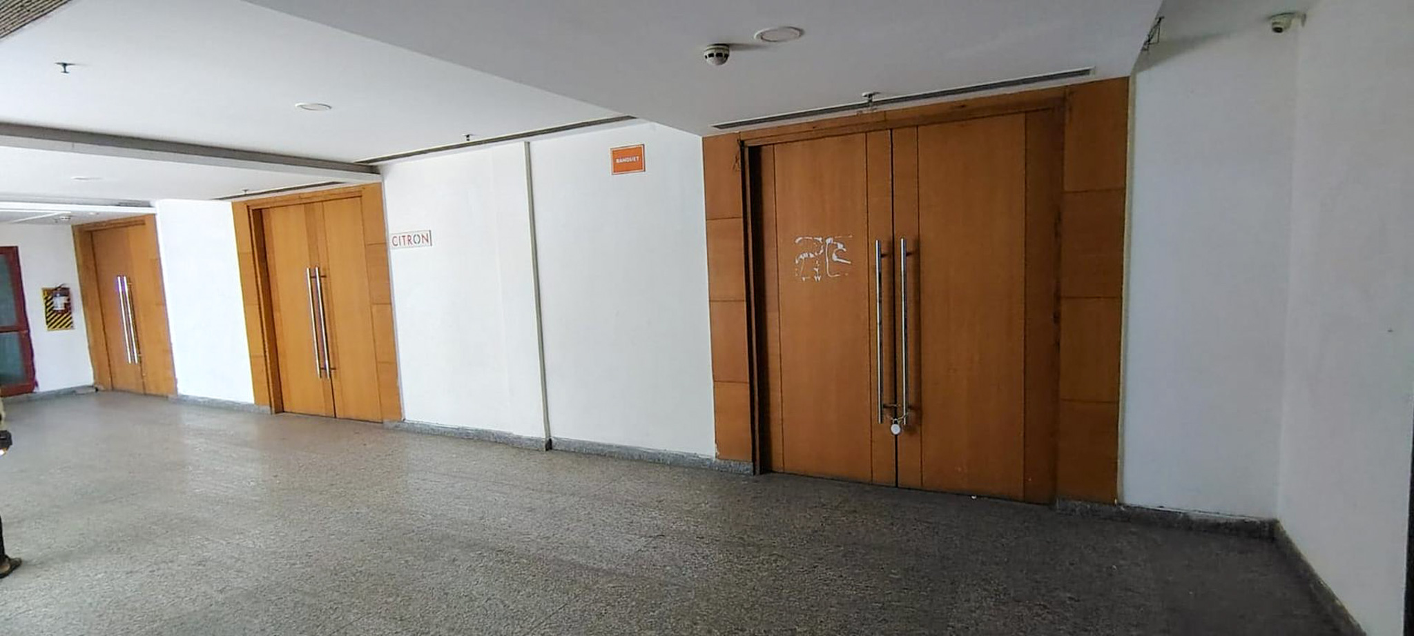 30136 square feet Hotel for sale in Neelam chowk Industrial area, Bhiwadi, Rajasthan Bhiwadi — photo 20