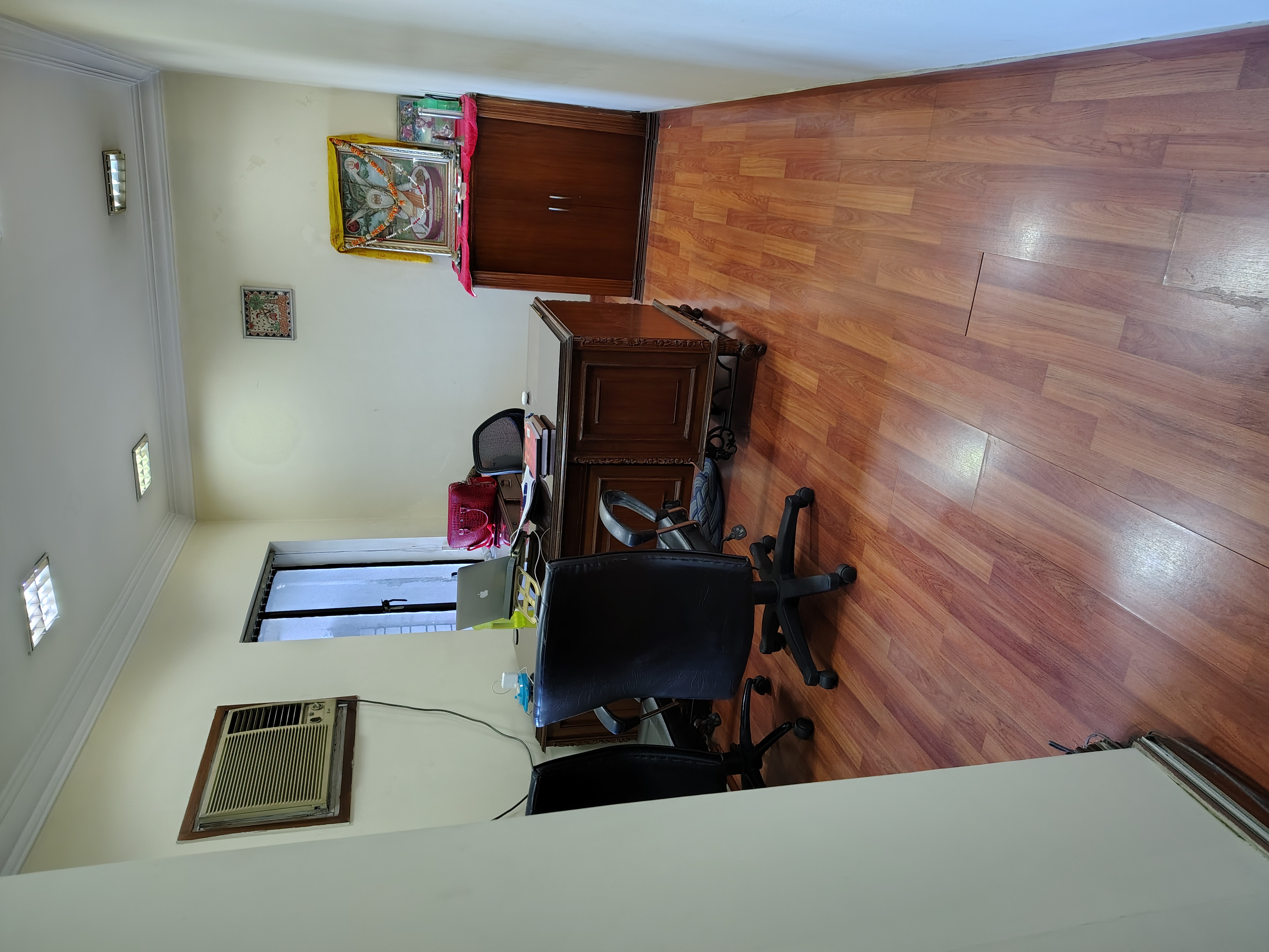 1352 square feet Office for sale in NEAR LA MARTINIERE SCHOOL FOR GIRLS Kolkata