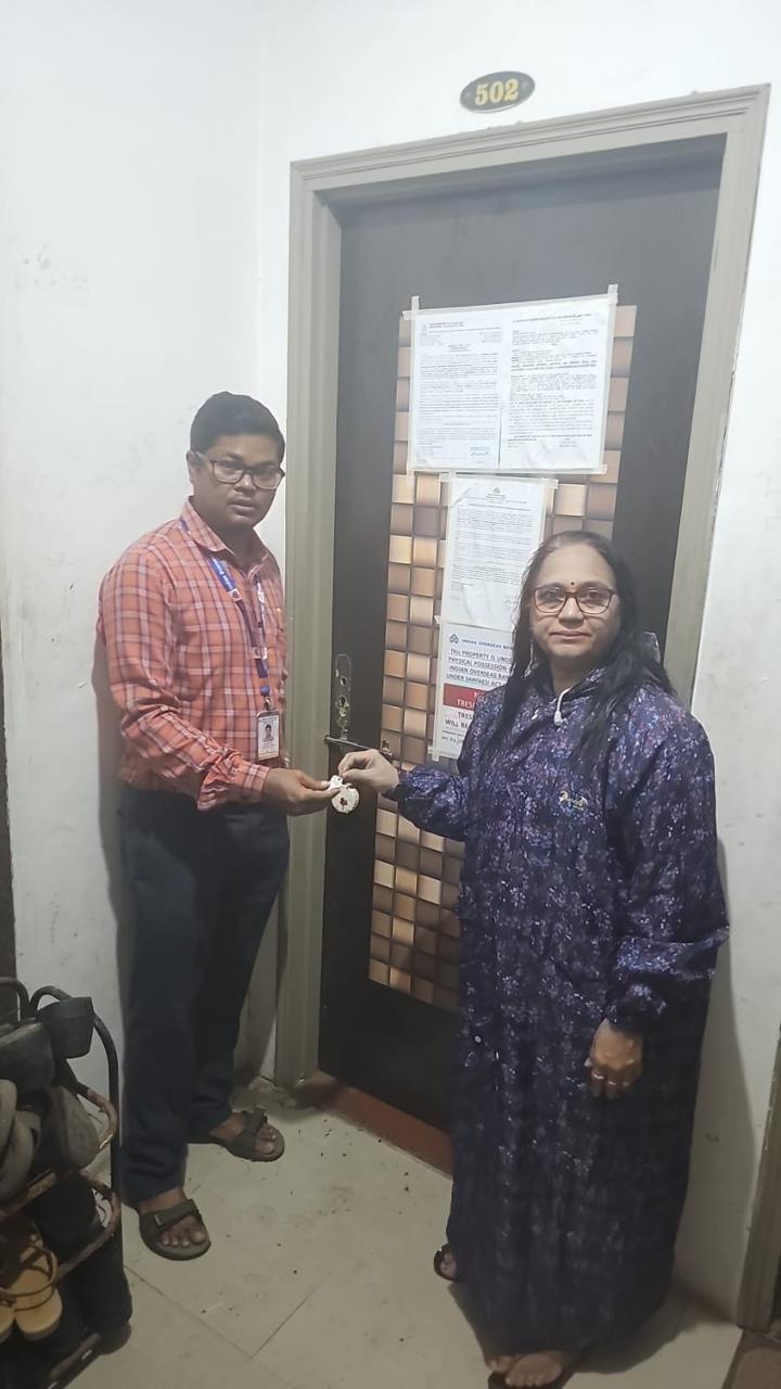 2850 square feet Flat for sale in Vadodara