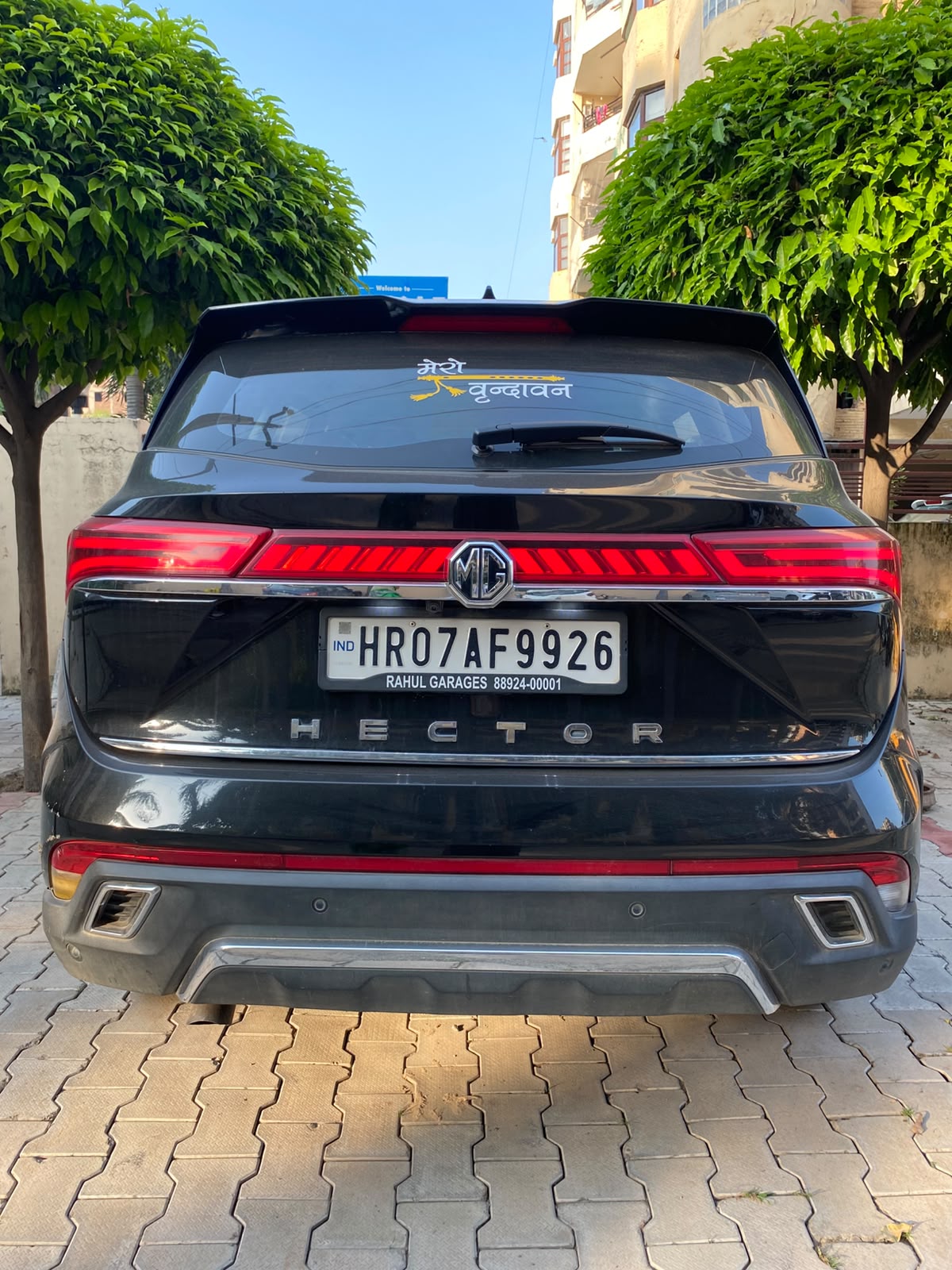 2025 MG Hector Style SUV 35000 km 1 year for sale in SAMUCHIT SOLUTION PVT LTD Karnal — photo 4