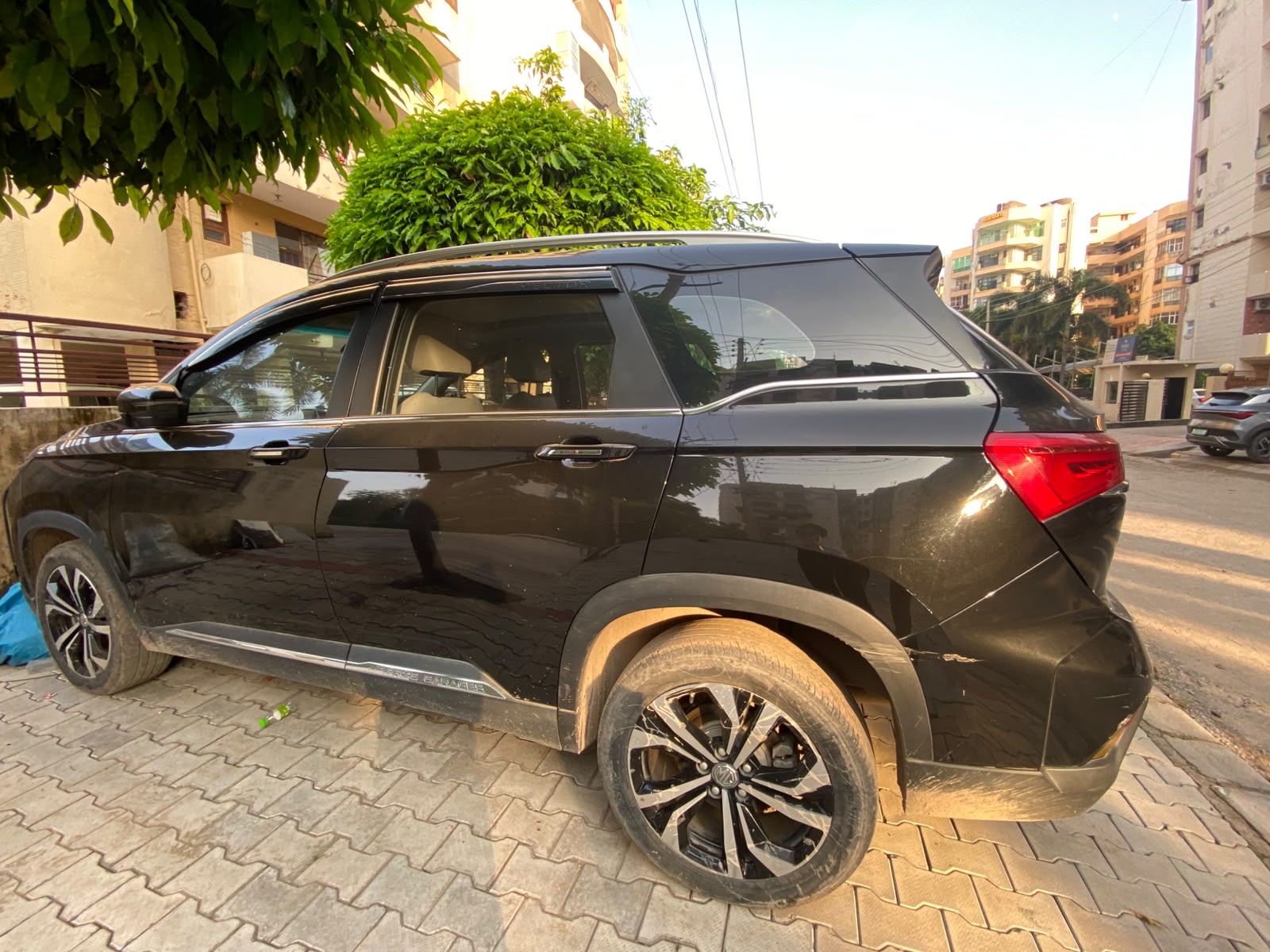 2025 MG Hector Style SUV 35000 km 1 year for sale in SAMUCHIT SOLUTION PVT LTD Karnal — photo 2