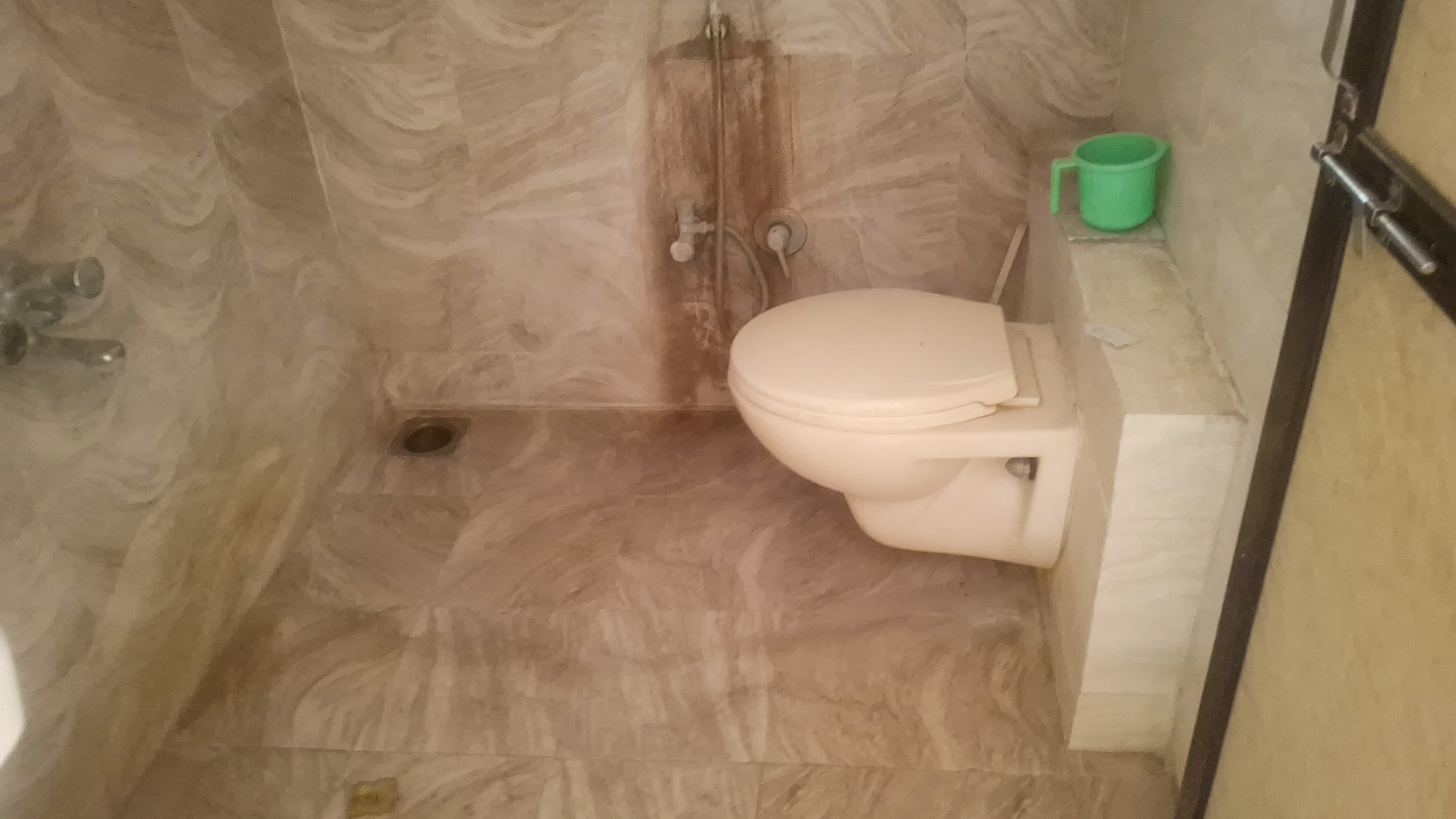 87.73 square meter Flat for sale in gorwa Vadodara — photo 16