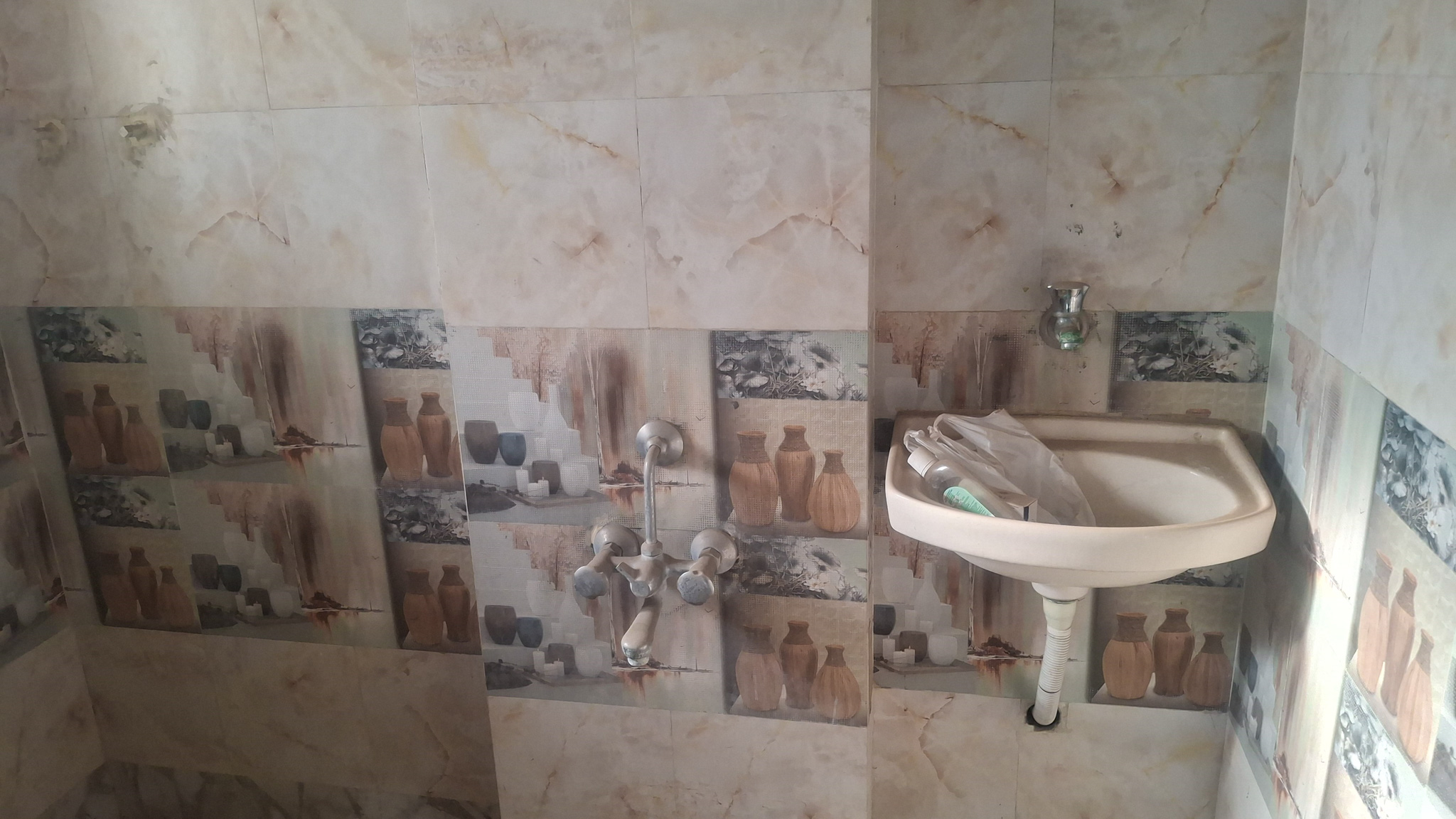 87.73 square meter Flat for sale in gorwa Vadodara — photo 14
