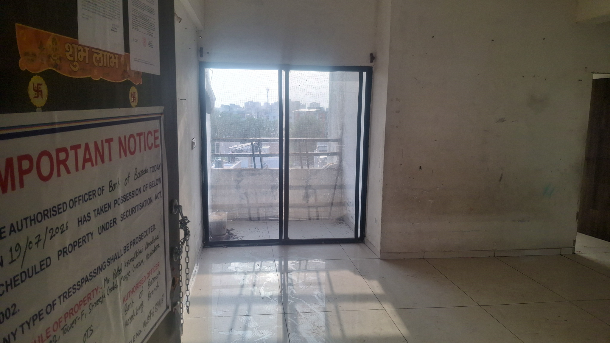 330 square feet Flat for sale in gorwa Vadodara