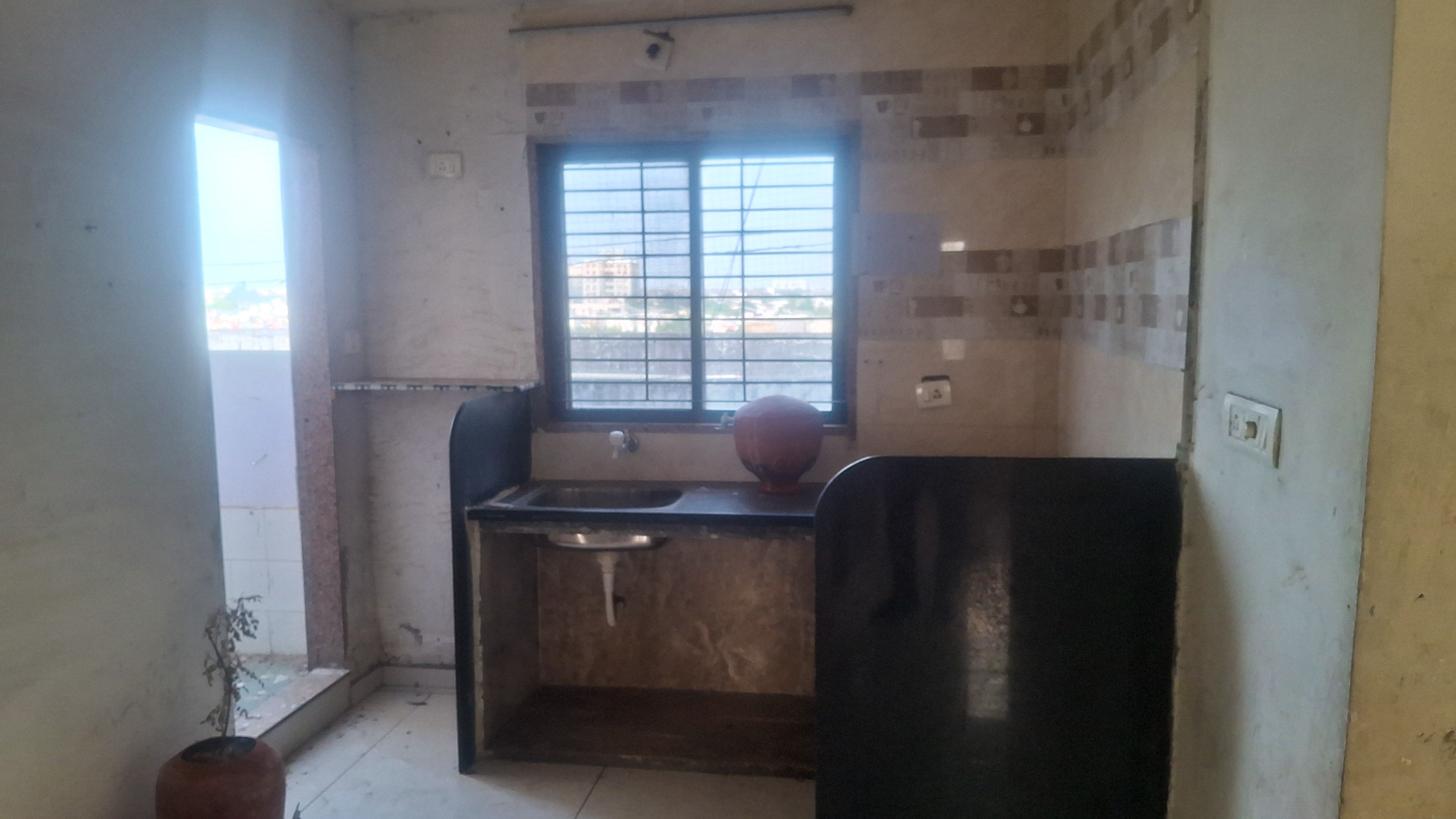 330 square feet Flat for sale in gorwa Vadodara — photo 6