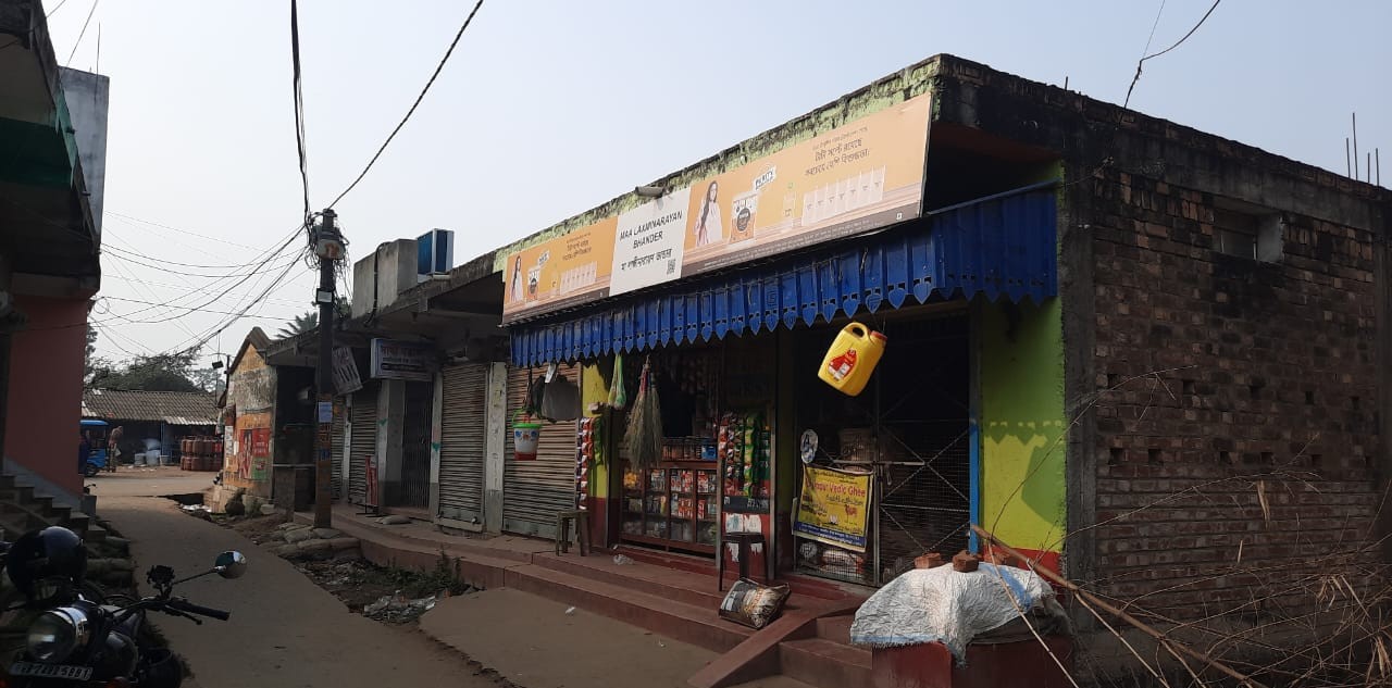 3465 square feet Godowns for sale in Champadanga/Tarkeshwar — photo 1