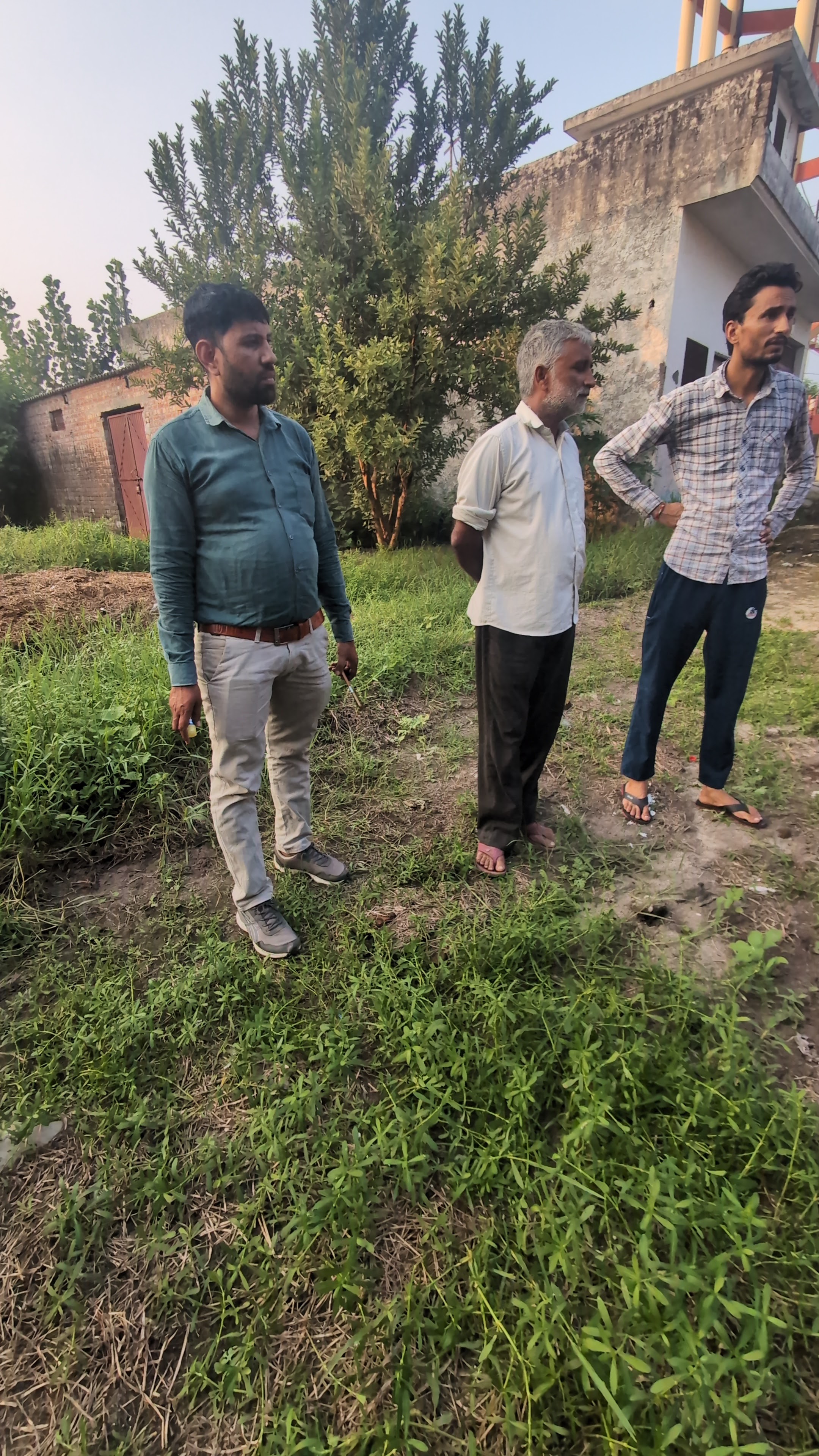 Plot for sale in Mehwar Kalan
