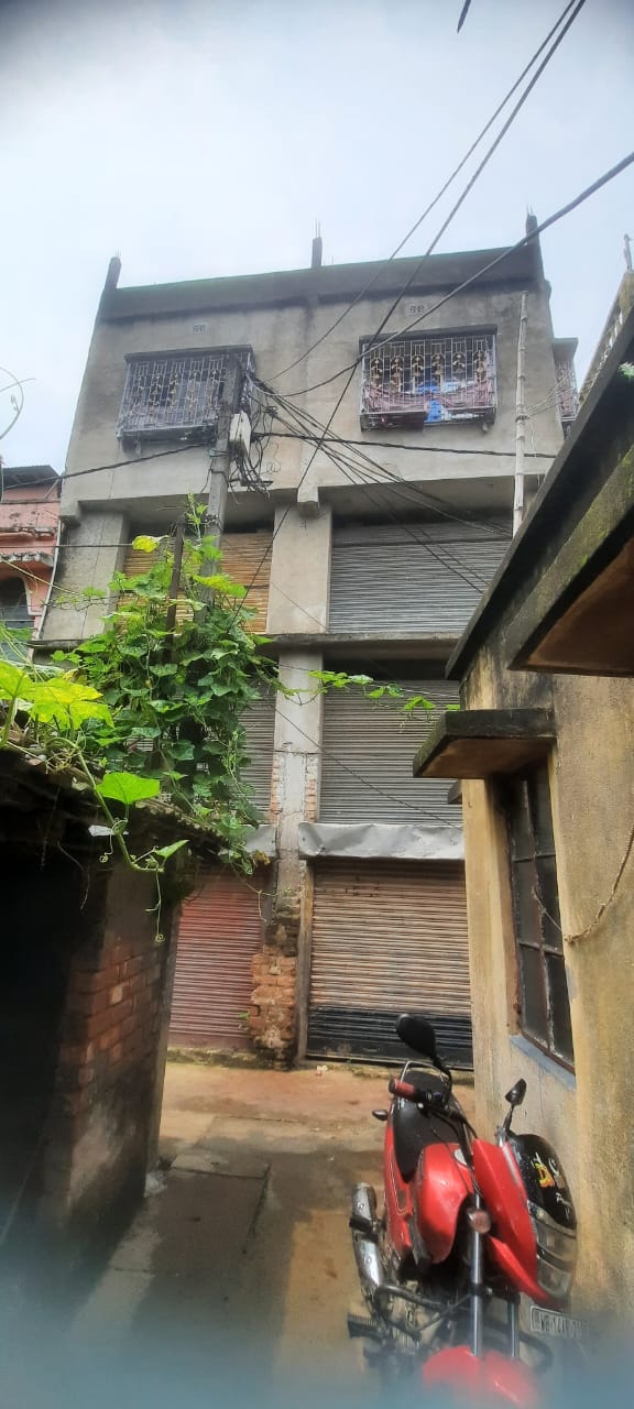 Others for sale in Alipukur