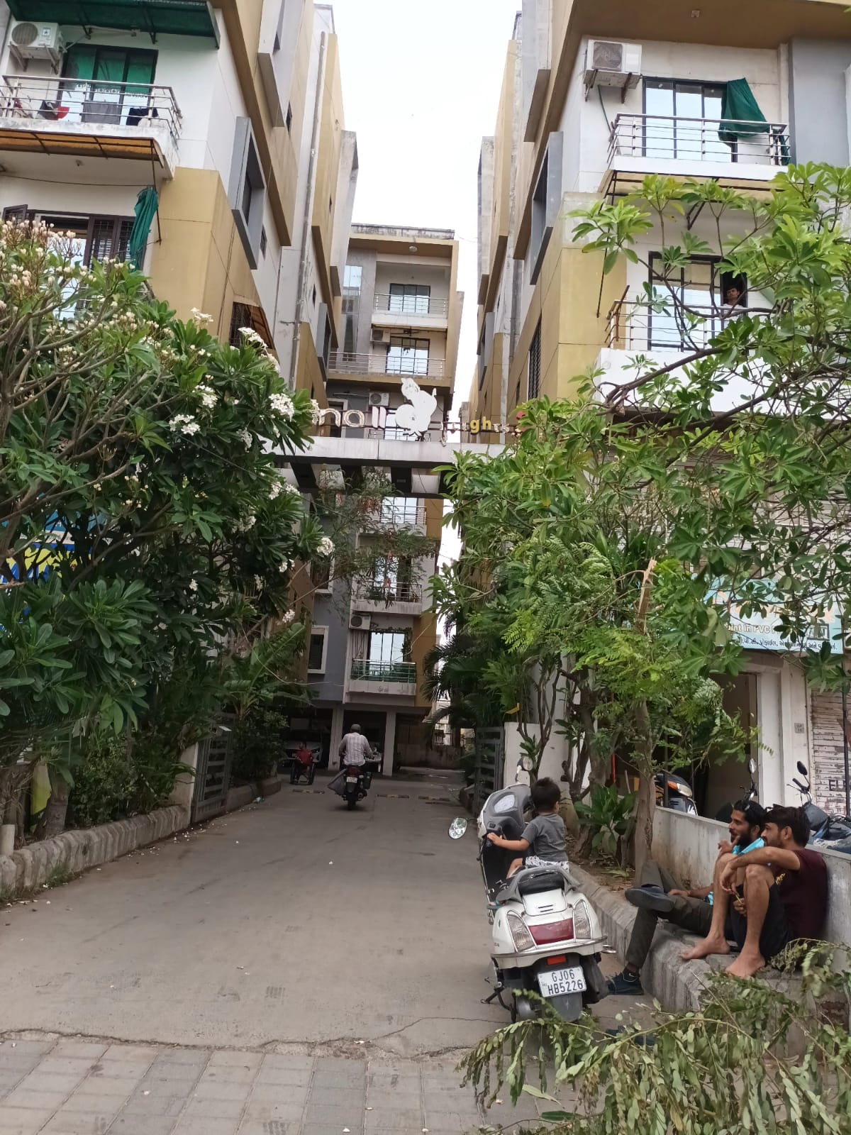 Flat for sale in Opp MM vohra Showroom, Kapurai Vadodara