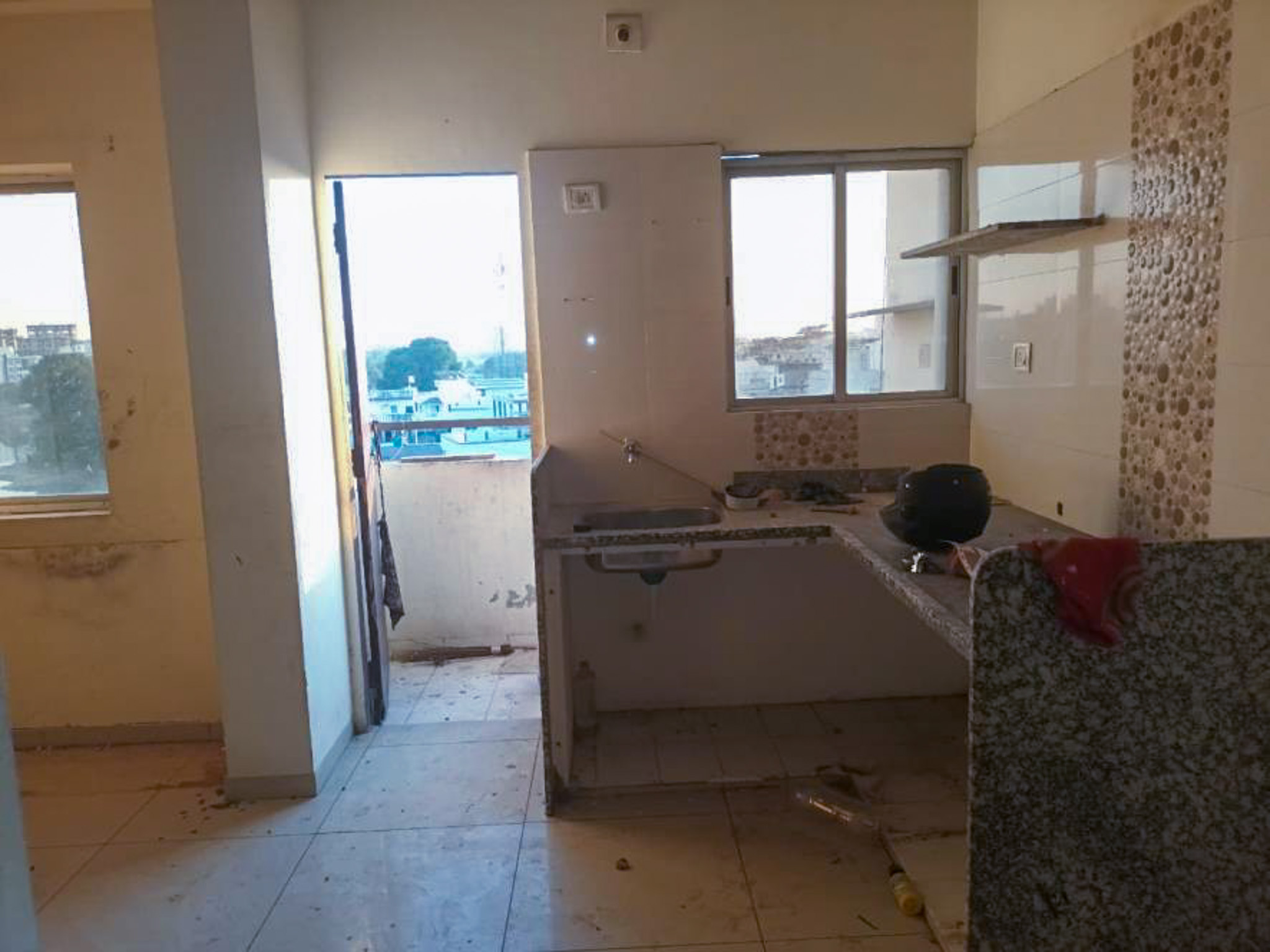 668 square feet Flat for sale in VADODARA Vadodara — photo 3