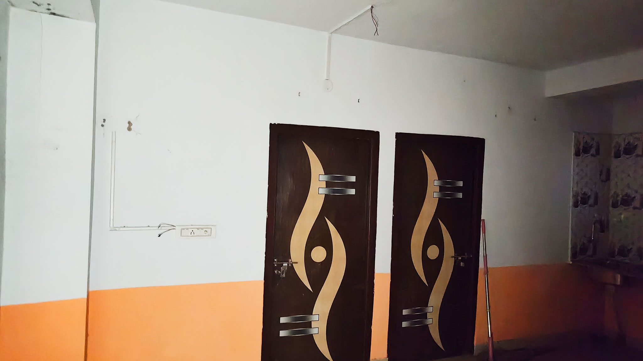750 square feet Flat for sale in Liluah Chamrail — photo 7