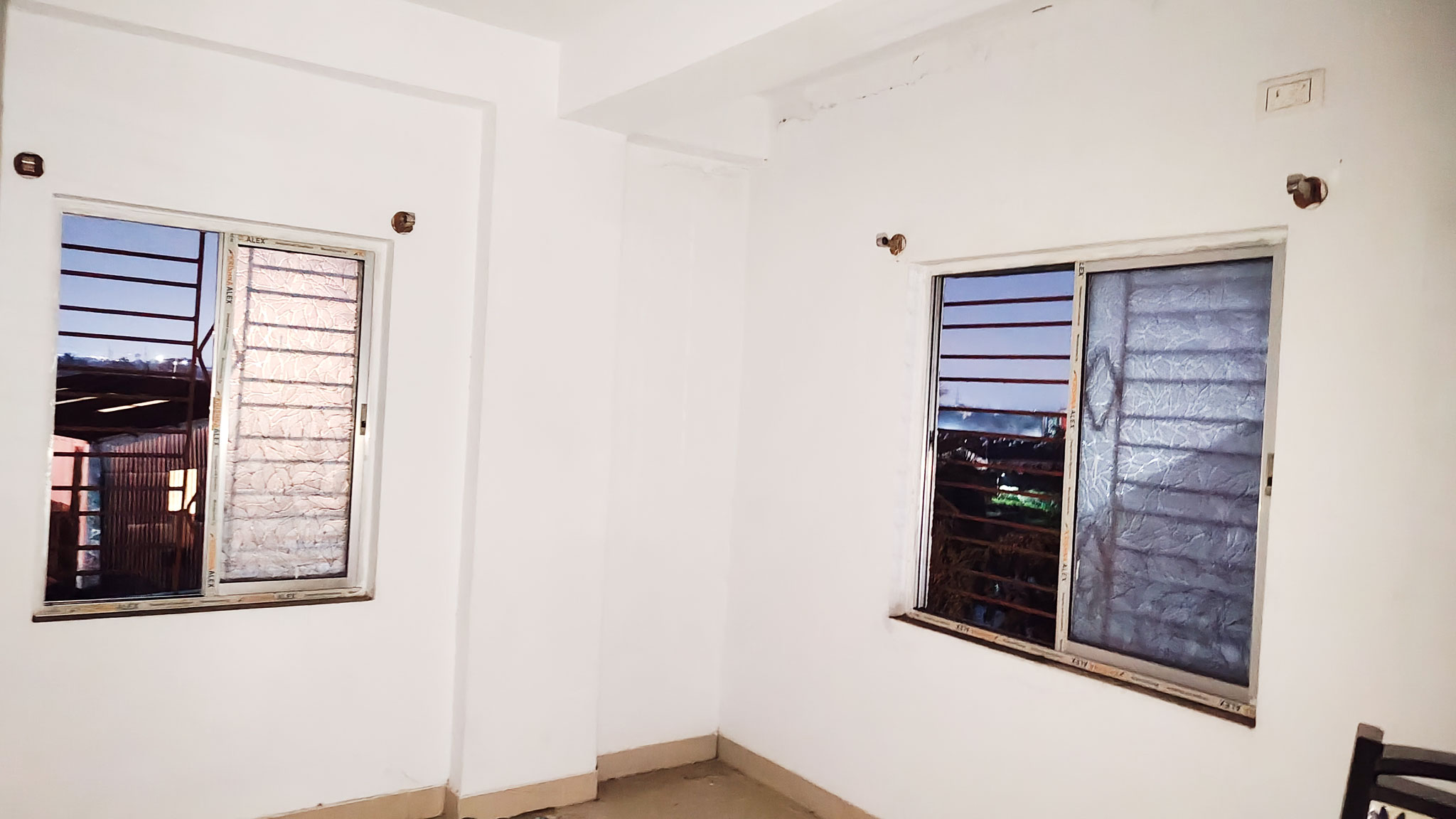750 square feet Flat for sale in Liluah Chamrail — photo 9