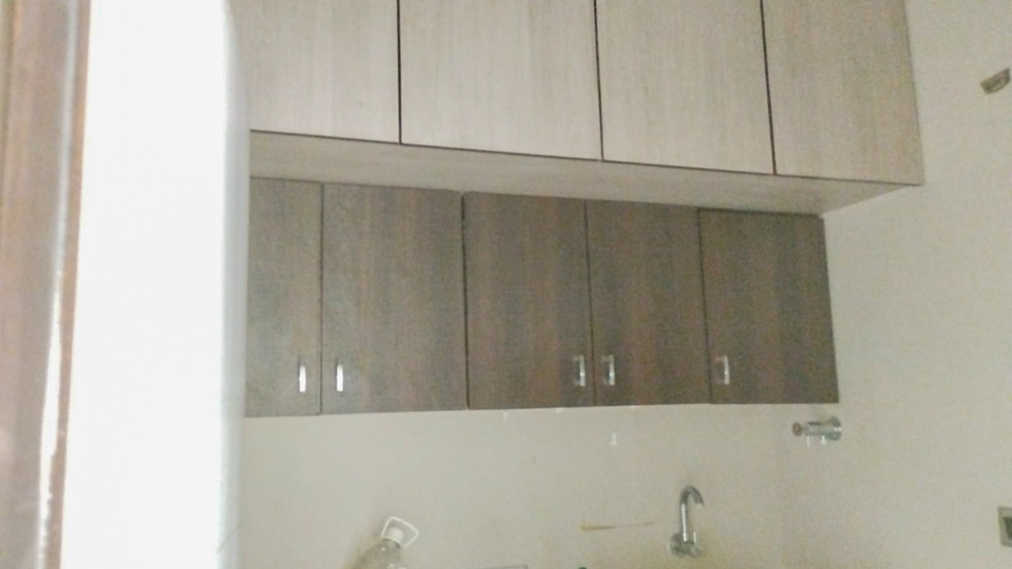957 square feet Office for sale in Ahmedabad — photo 10