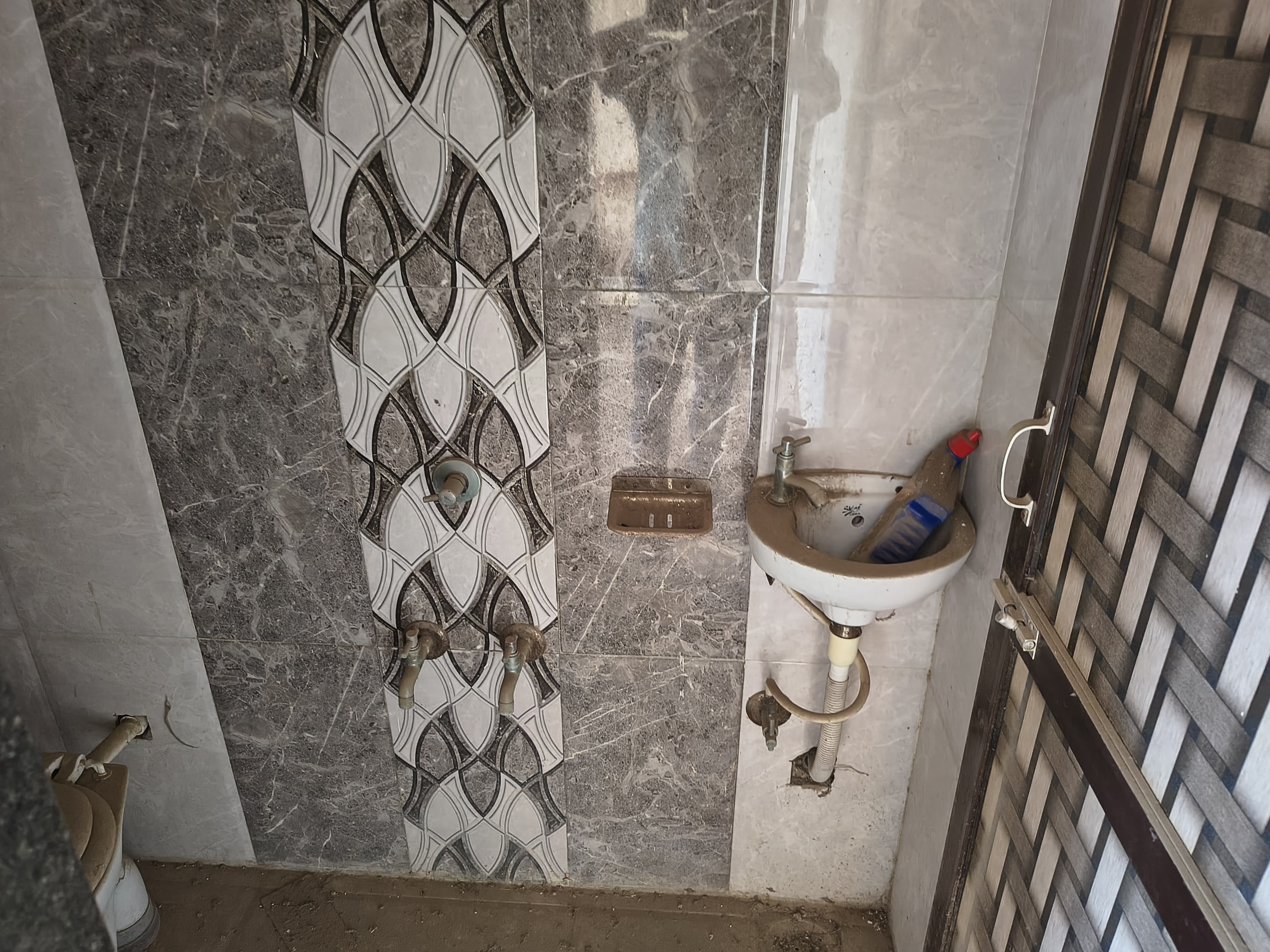 Flat for sale in ASHOPALAV PARK-2, ROLEX ROAD, KOTHARIYA ROAD, RAJKOT Kothariya — photo 2