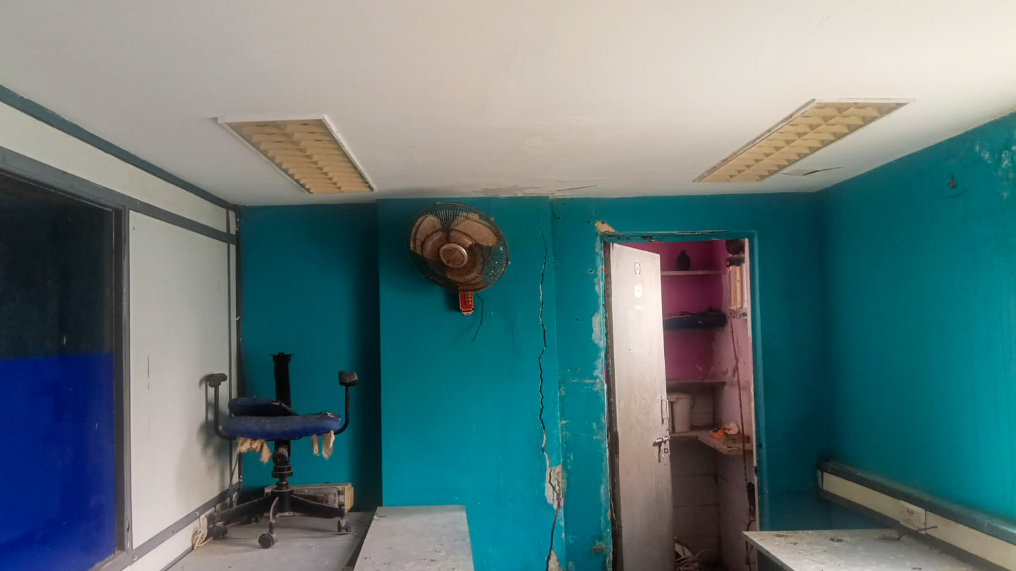 860.04 square feet Office for sale in URBAN Ahmedabad — photo 14