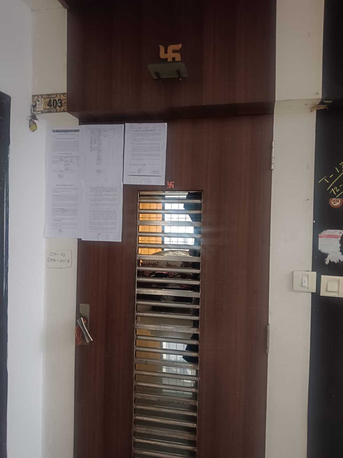 985 square feet Flat for sale in Surat