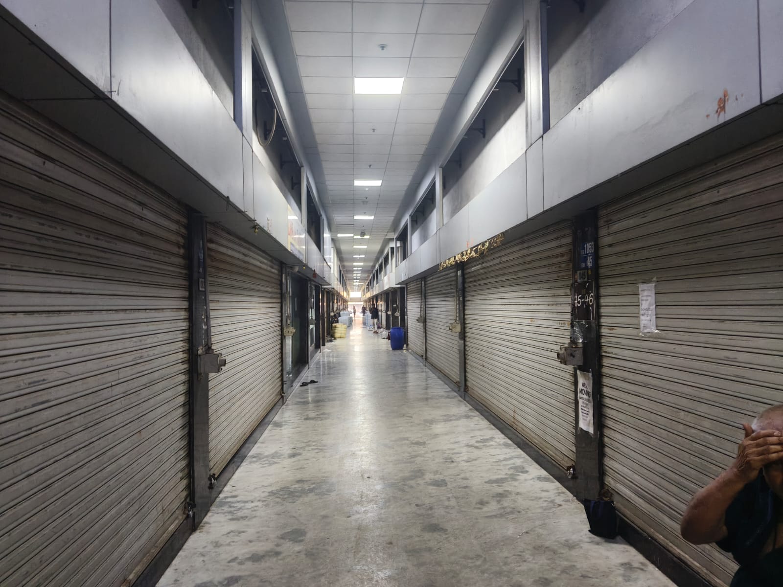 115.18 square meter Shops for sale in Surat — photo 6