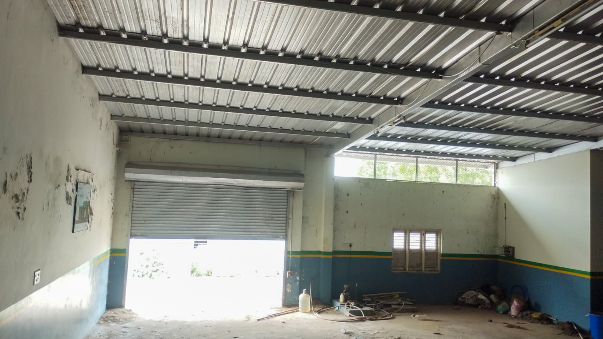 Shops for sale in DUDHREJ ROAD SURENDRANAGAR DHRANGANDHRA HIGHWAY Surendranagar — photo 11