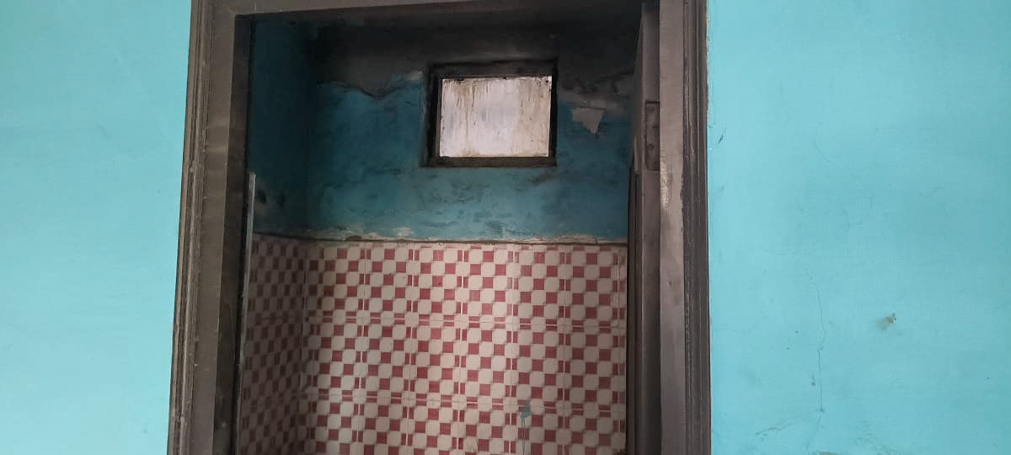 900 square feet Flat for sale in Banthla