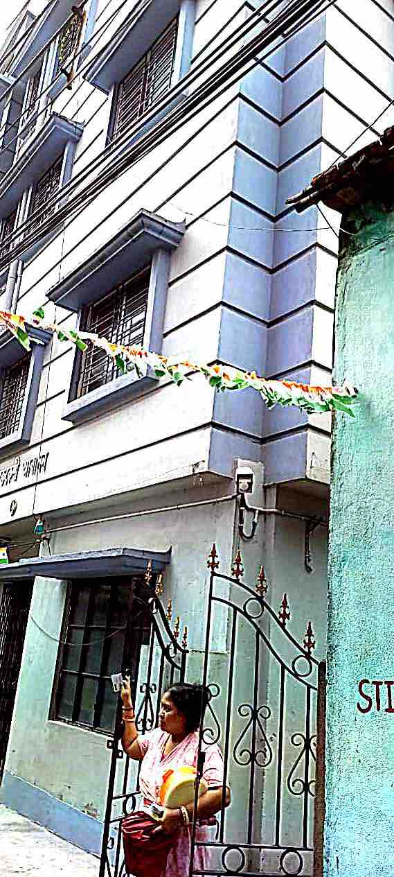 Flat for sale in Kolkata — photo 1