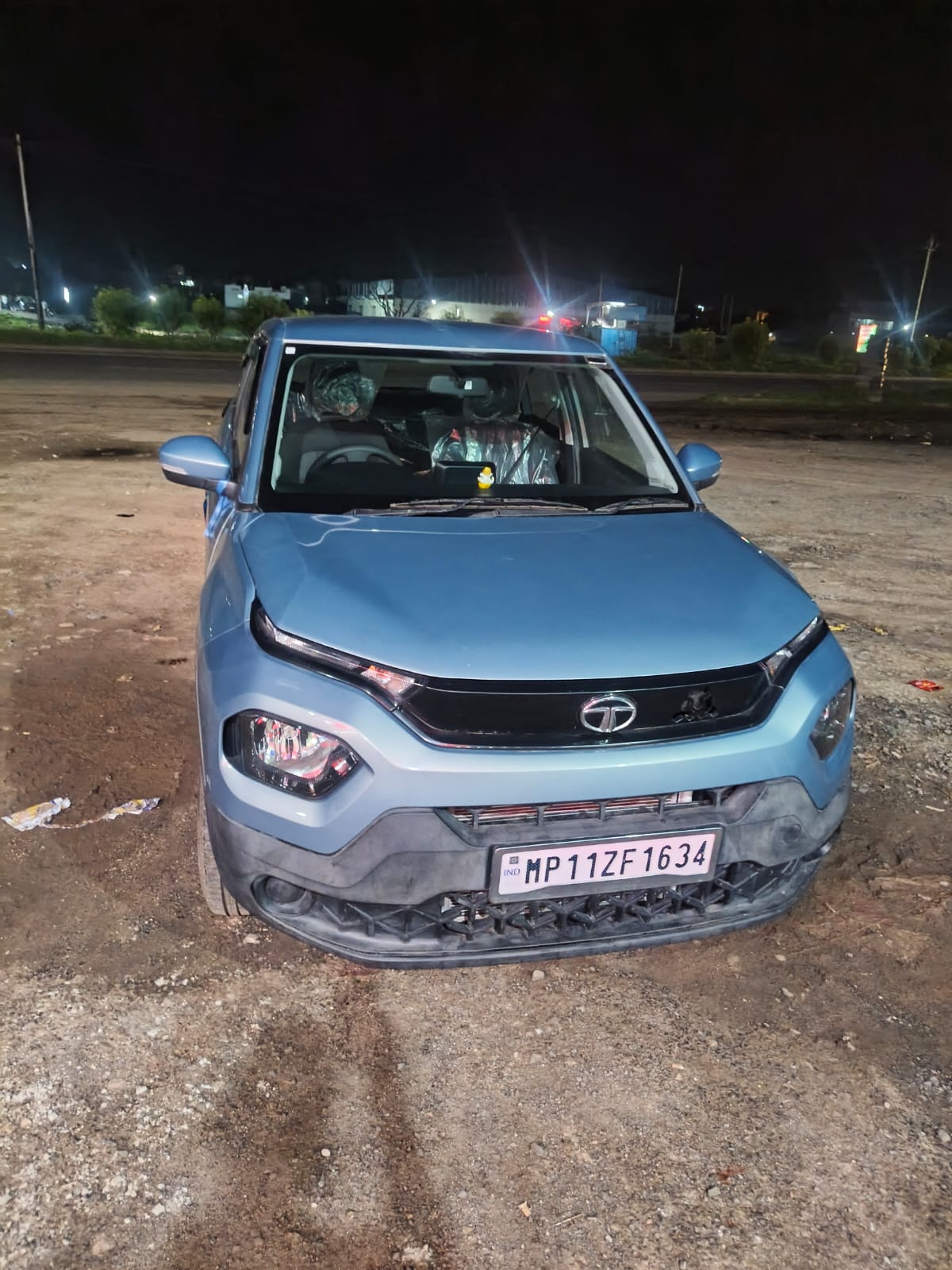 2023 Tata Punch Adventure AMT SUV 1142 km 2 years for sale in DHAR MAIN BRANCH CAMPUS Dhar — photo 3