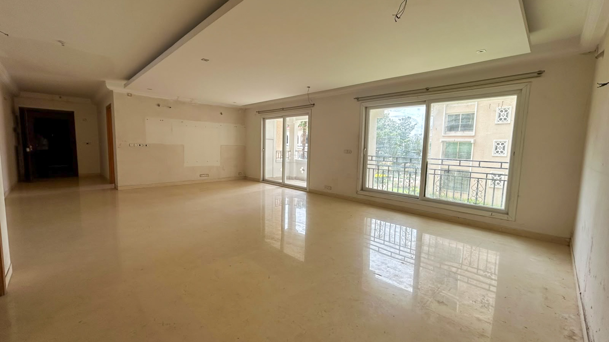 5 BHK Flat for sale in MANTRI ESPANA, KARIYAMMANA AGRAHARA Bengaluru — photo 1