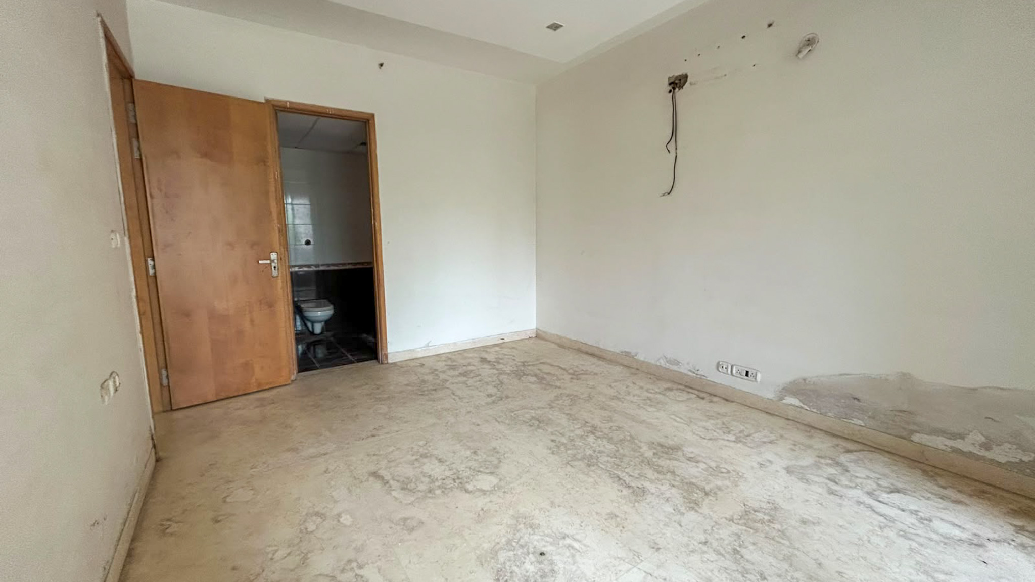 5 BHK Flat for sale in MANTRI ESPANA, KARIYAMMANA AGRAHARA Bengaluru — photo 6