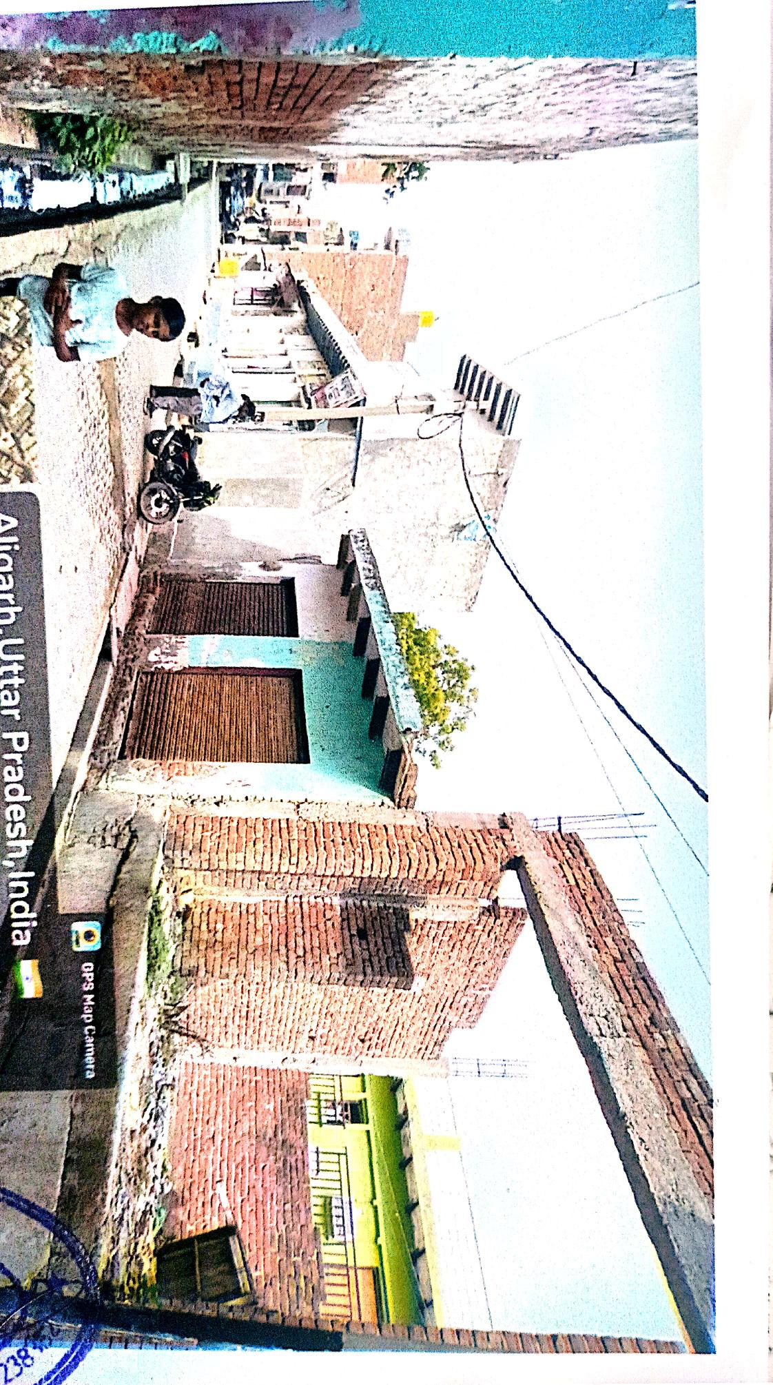 62 square meter Shops for sale in Aligarh — photo 2