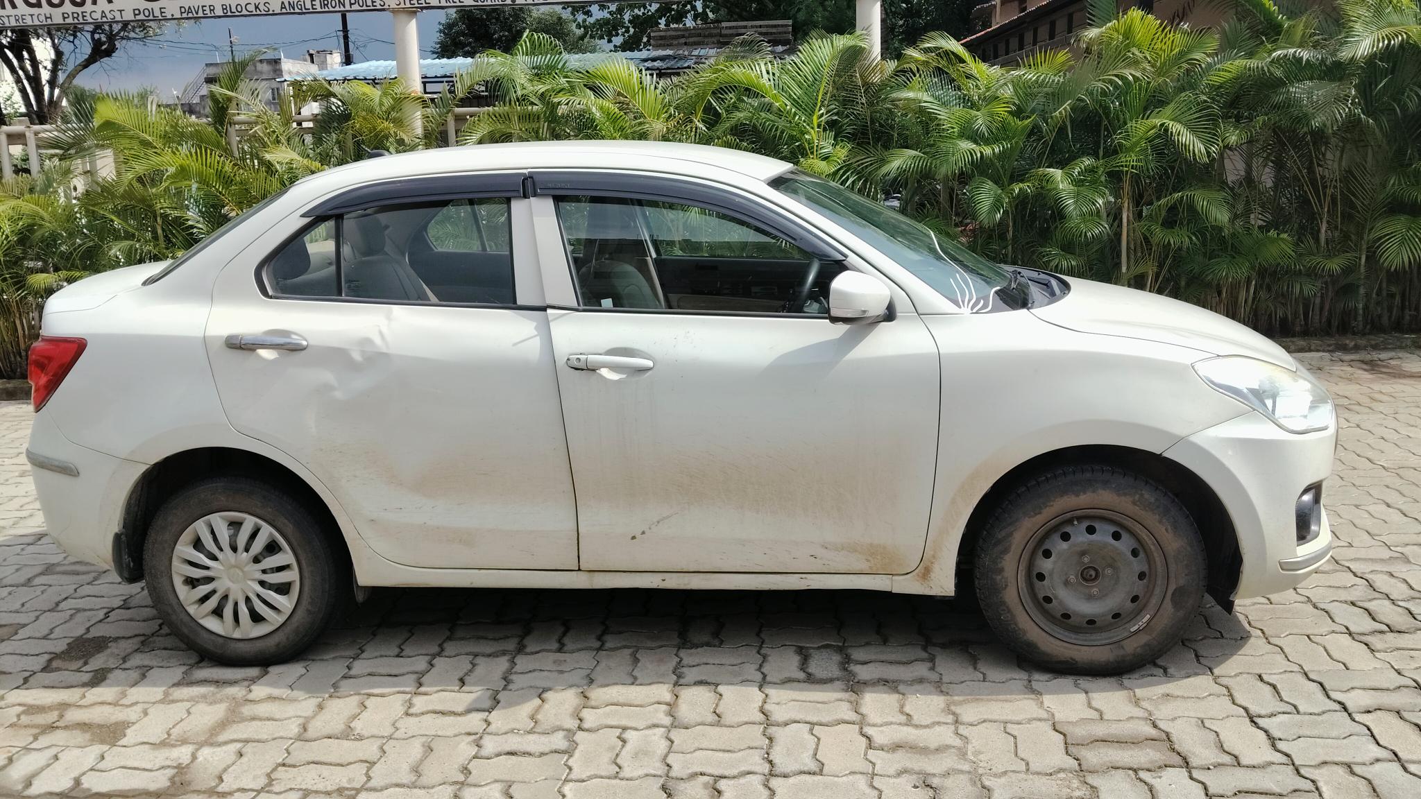 2019 Maruti Suzuki Swift VXi Hatchback 110087 km 7 years for sale in REGIONAL BUSINESS OFFICE AMBIKAPUR , ADITYAM TOWER , MG ROAD , AMBIKAPUR Ambikapur — photo 3