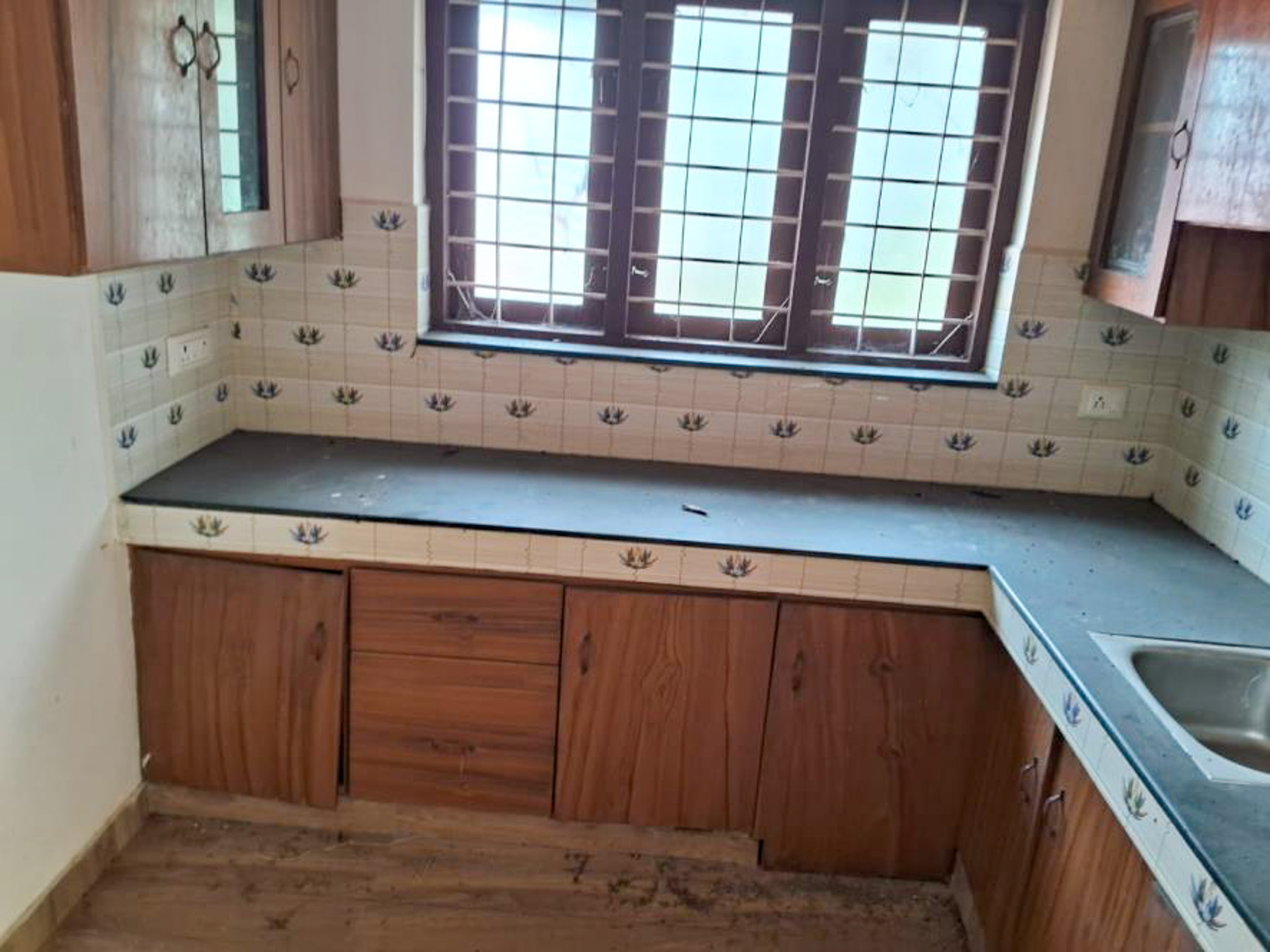 146 square meter Individual House for sale in 1.32 ares of land with residential building in Malayinkeezhu Village Thiruvananthapuram, MALAYINKEEZHU VILLAGE Malayinkeezhu — photo 14