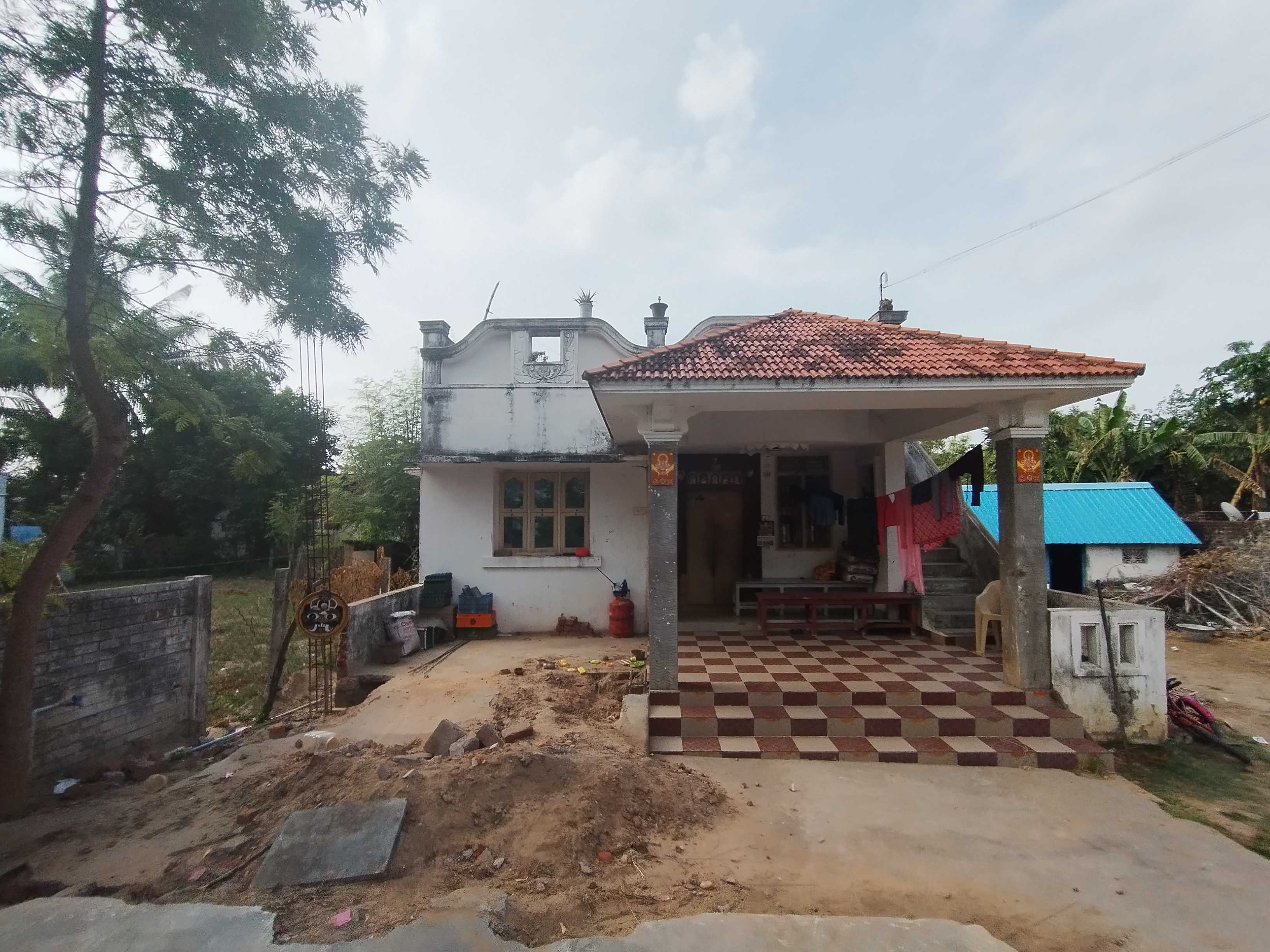 Individual House for sale in Palavathunnan Village Bhuvanagiri