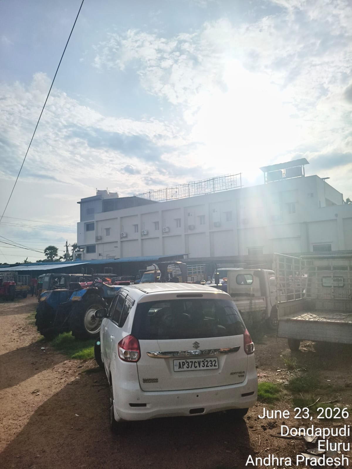 2016 Maruti Suzuki Ertiga VXi MPV 90000 km 9 years for sale in SBBS Stock Yard Eluru