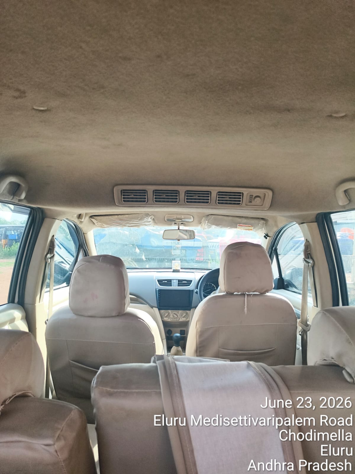 2016 Maruti Suzuki Ertiga VXi MPV 90000 km 9 years for sale in SBBS Stock Yard Eluru — photo 4