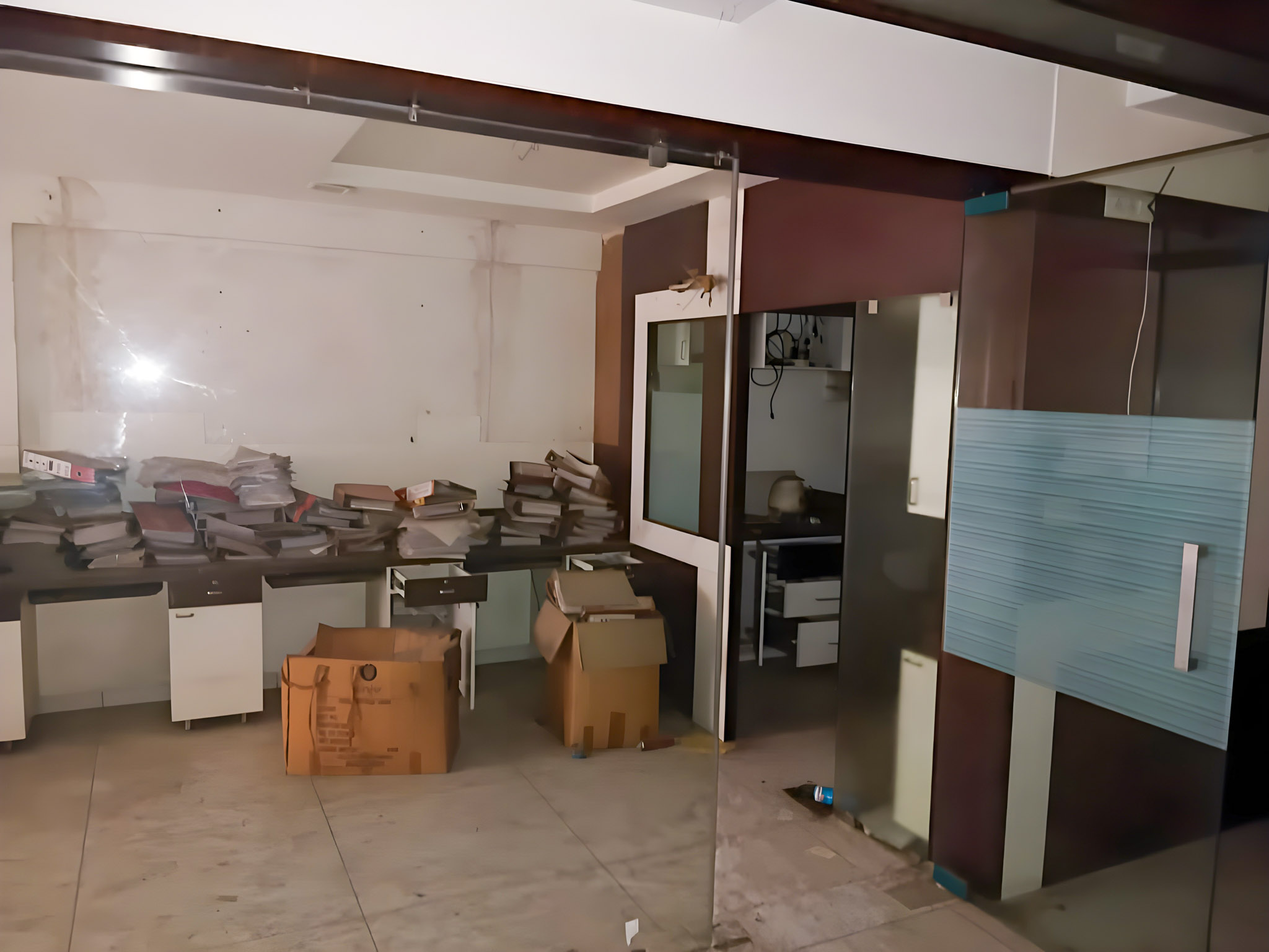 180 square feet Shops for sale in Ahmedabad — photo 7