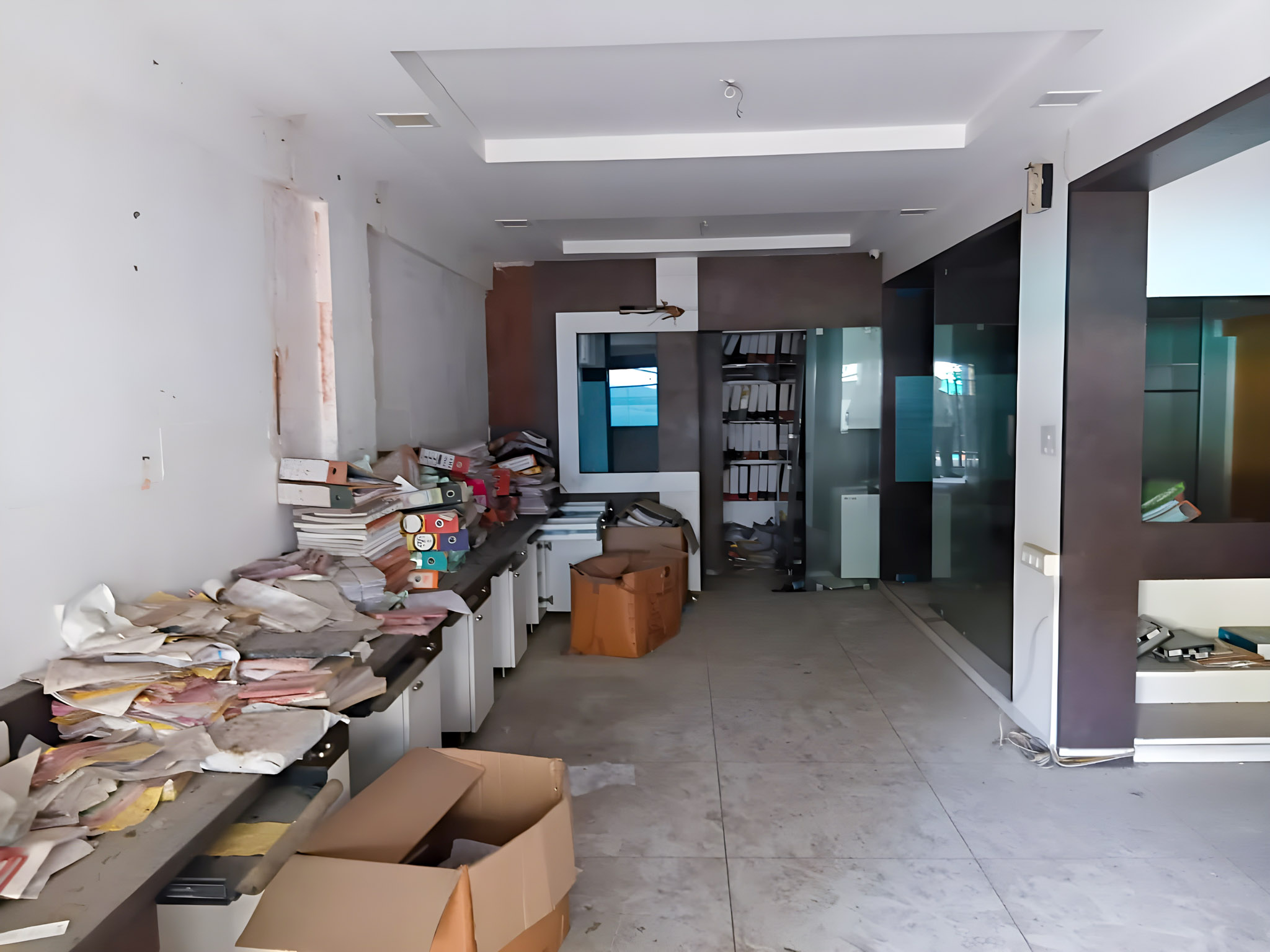 180 square feet Shops for sale in Ahmedabad — photo 21