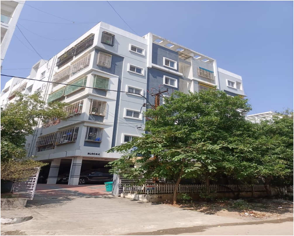 1595 square feet Flat for sale in Pragathi Nagar,Bachupally Hyderabad — photo 3