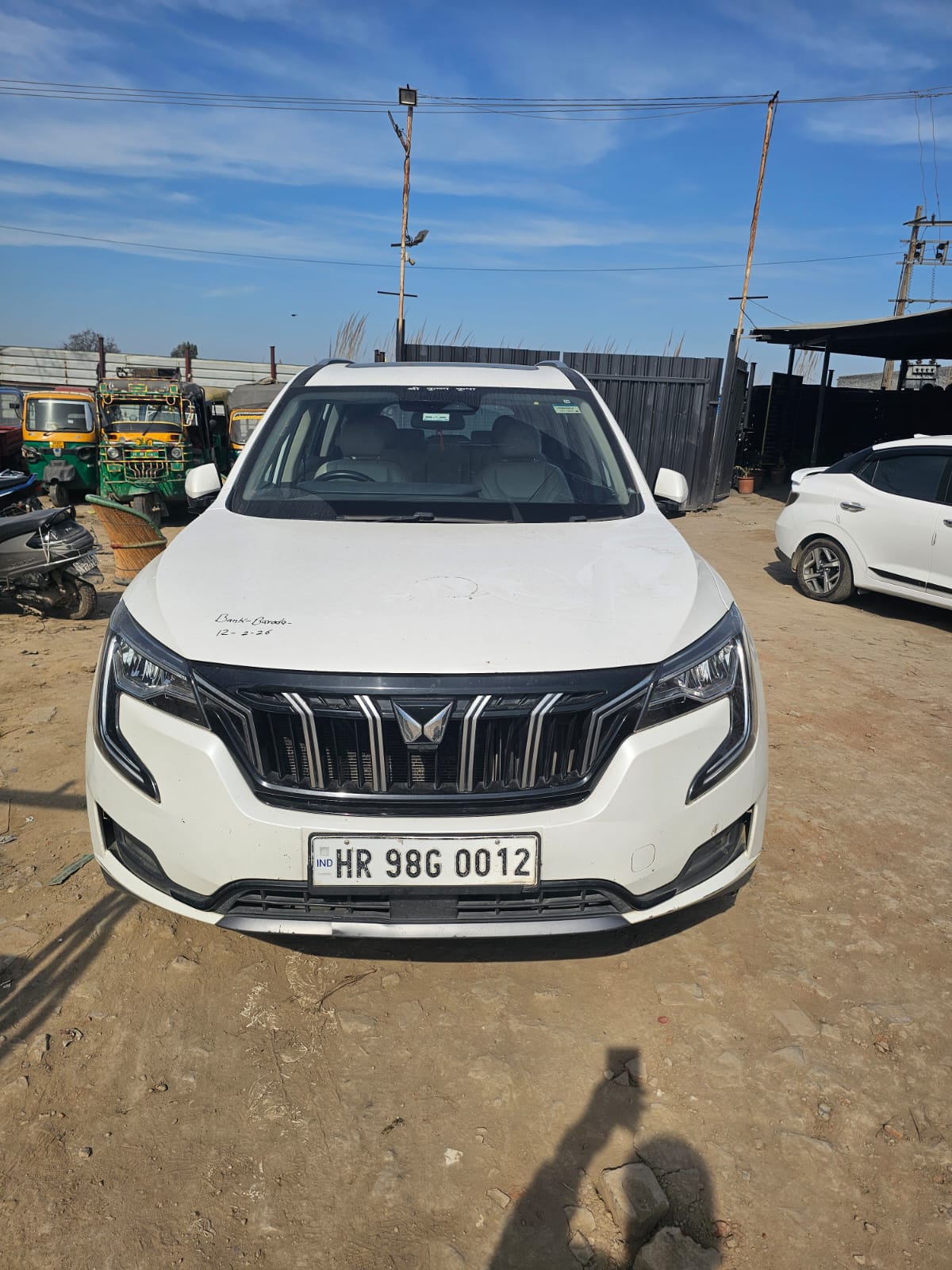 2022 Mahindra XUV700 AX7L SUV 137028 km 4 years for sale in LATHAR YARD Karnal — photo 1