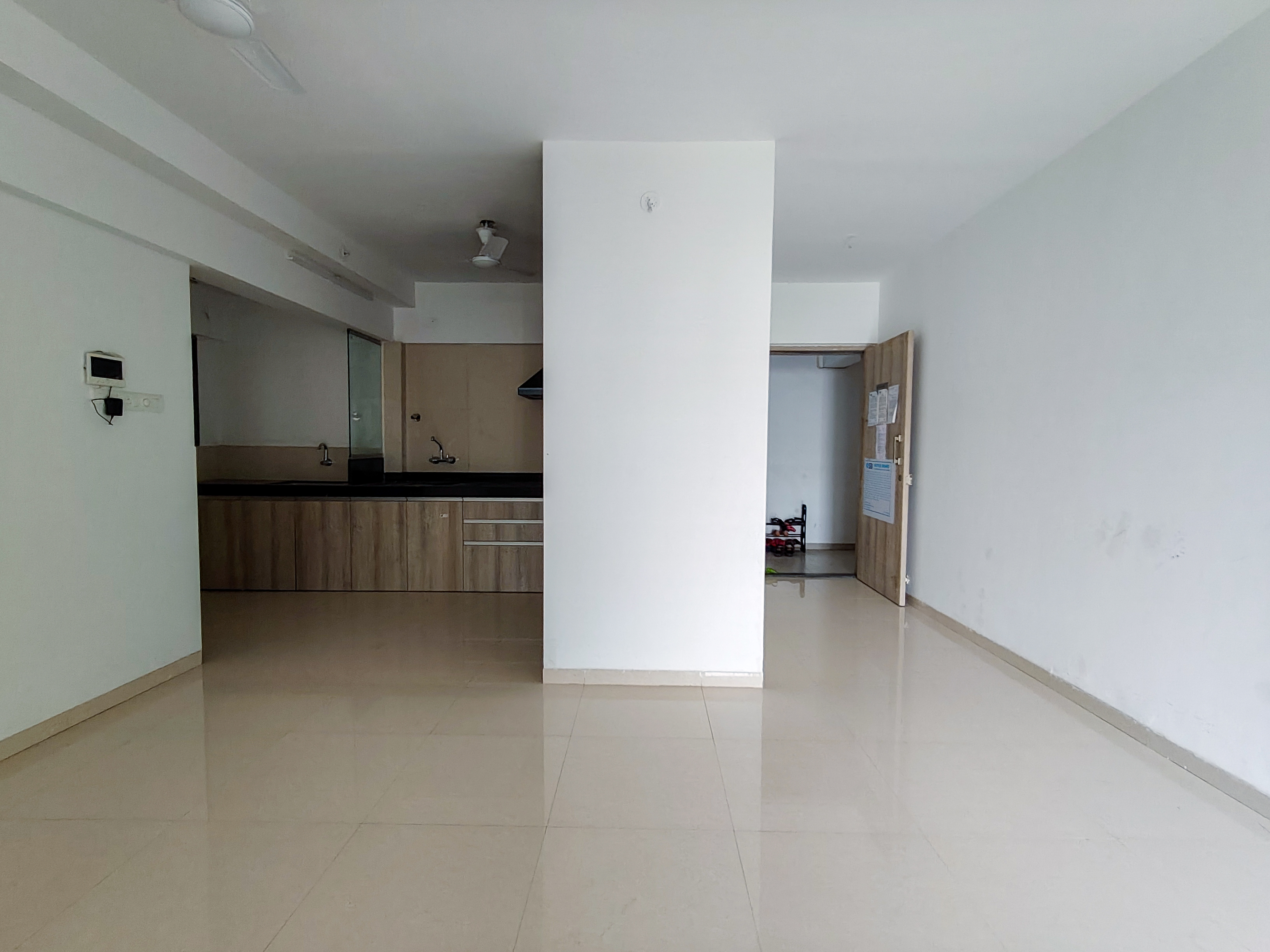 2 BHK Flat for sale in Venkatesh Graffiti Glover, Lonkar Nagar, Manjari Road, Village Mundhawa, Tal Haveli, Dist. Pune 411036 Pune — photo 5