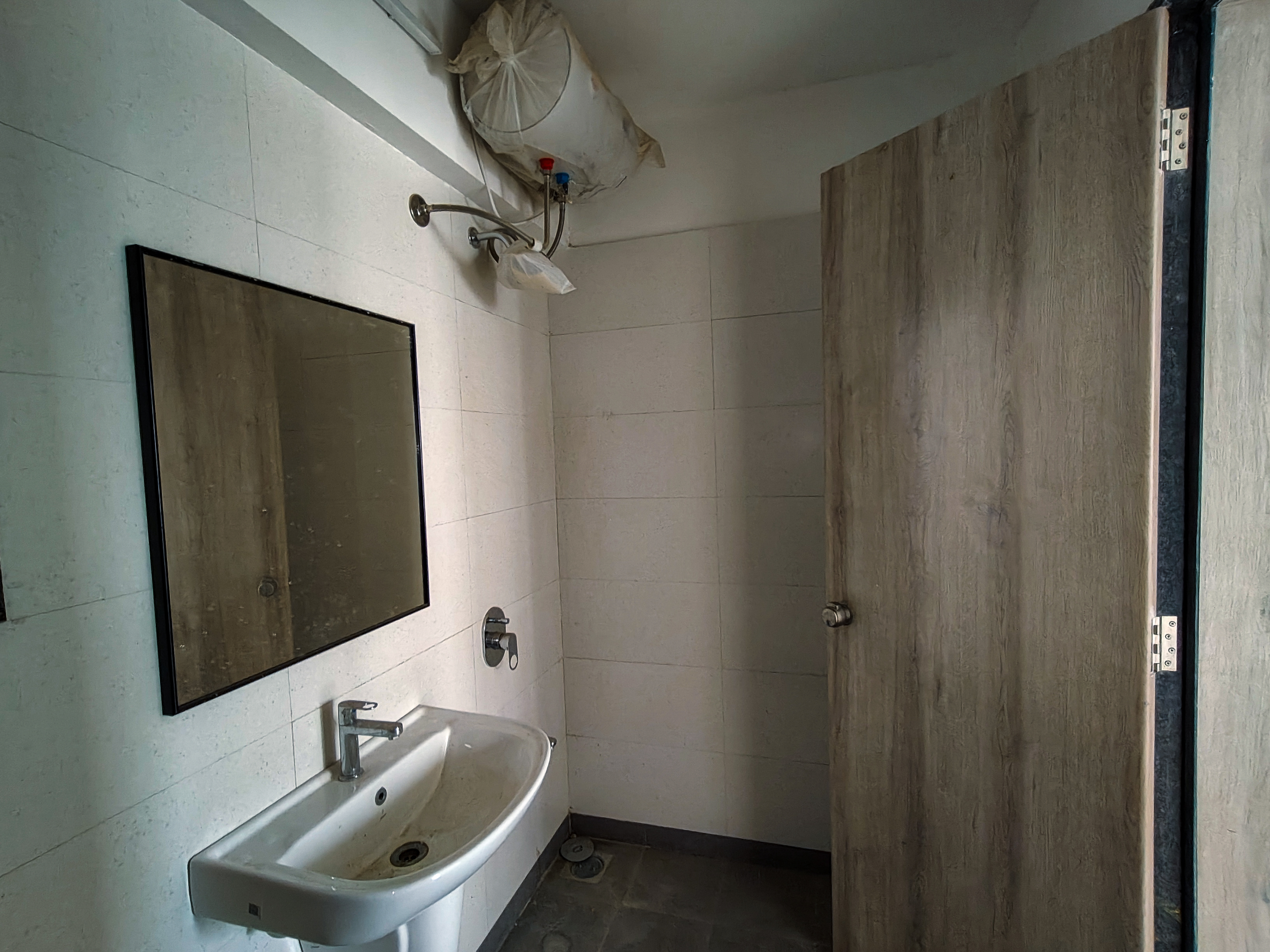 2 BHK Flat for sale in Venkatesh Graffiti Glover, Lonkar Nagar, Manjari Road, Village Mundhawa, Tal Haveli, Dist. Pune 411036 Pune — photo 12