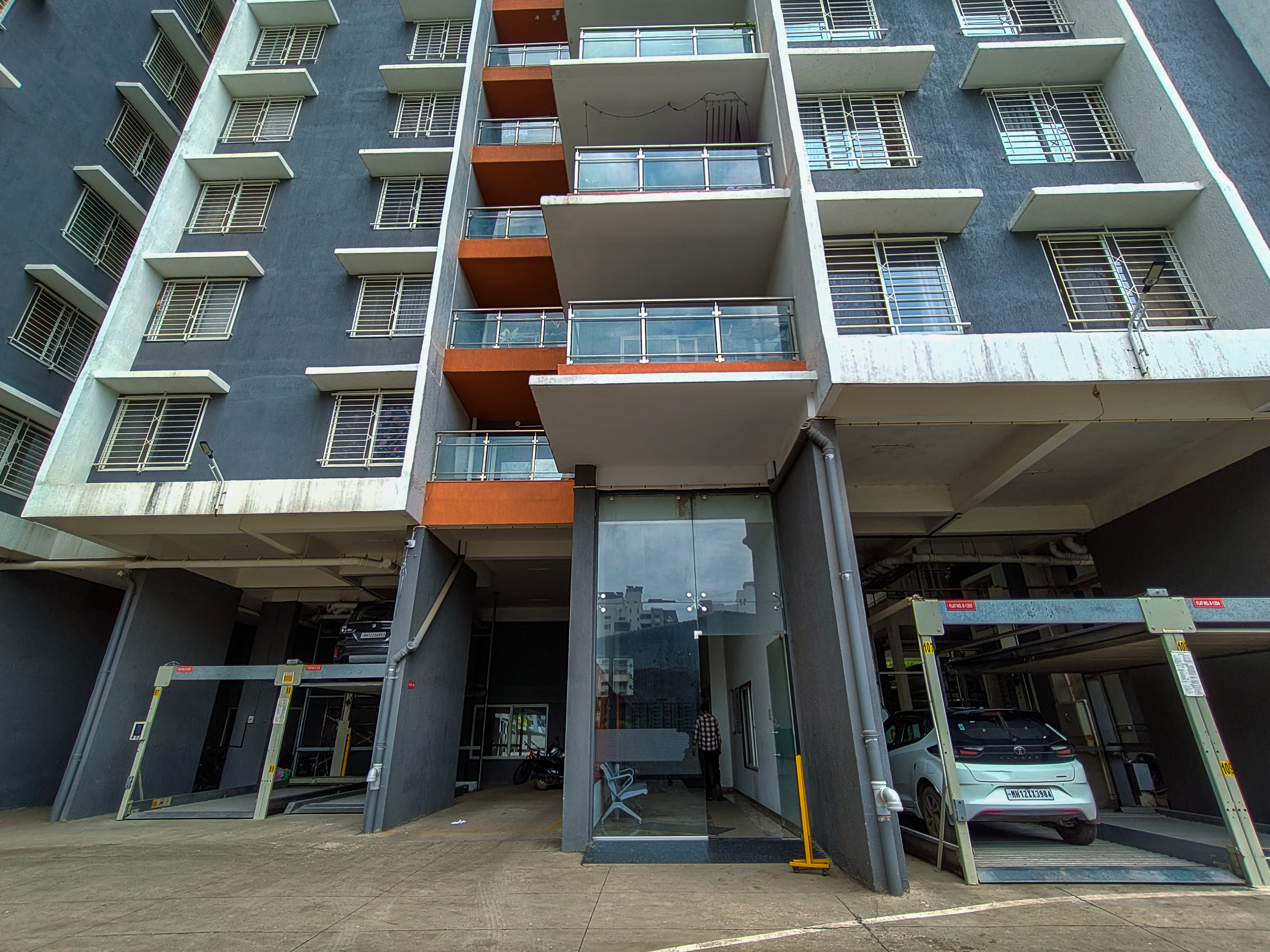 2 BHK Flat for sale in Venkatesh Graffiti Glover, Lonkar Nagar, Manjari Road, Village Mundhawa, Tal Haveli, Dist. Pune 411036 Pune — photo 16