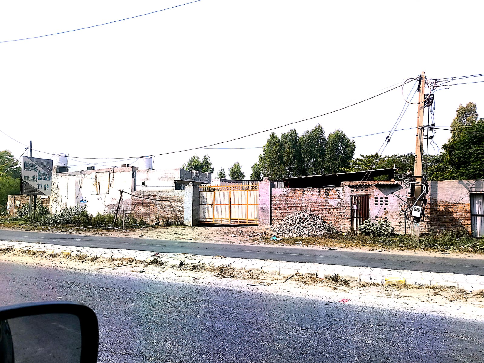 4000 square feet Individual House for sale in MOHAN KE UTTAR GOLU KA MOR ROAD Guru Har Sahai — photo 1