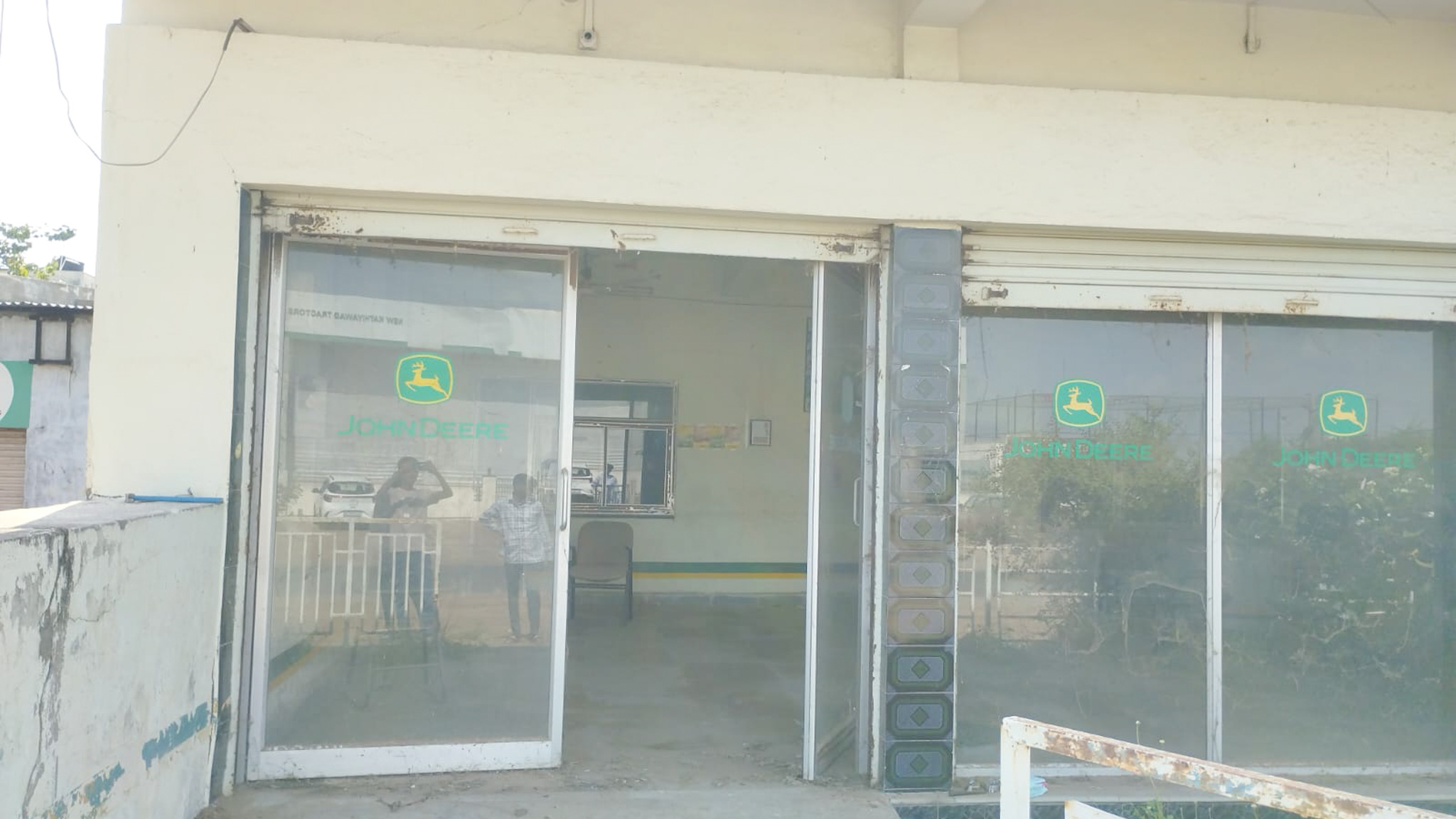 459.85 square meter Shops for sale in DUDHREJ ROAD SURENDRANAGAR DHRANGANDHRA HIGHWAY Surendranagar — photo 3