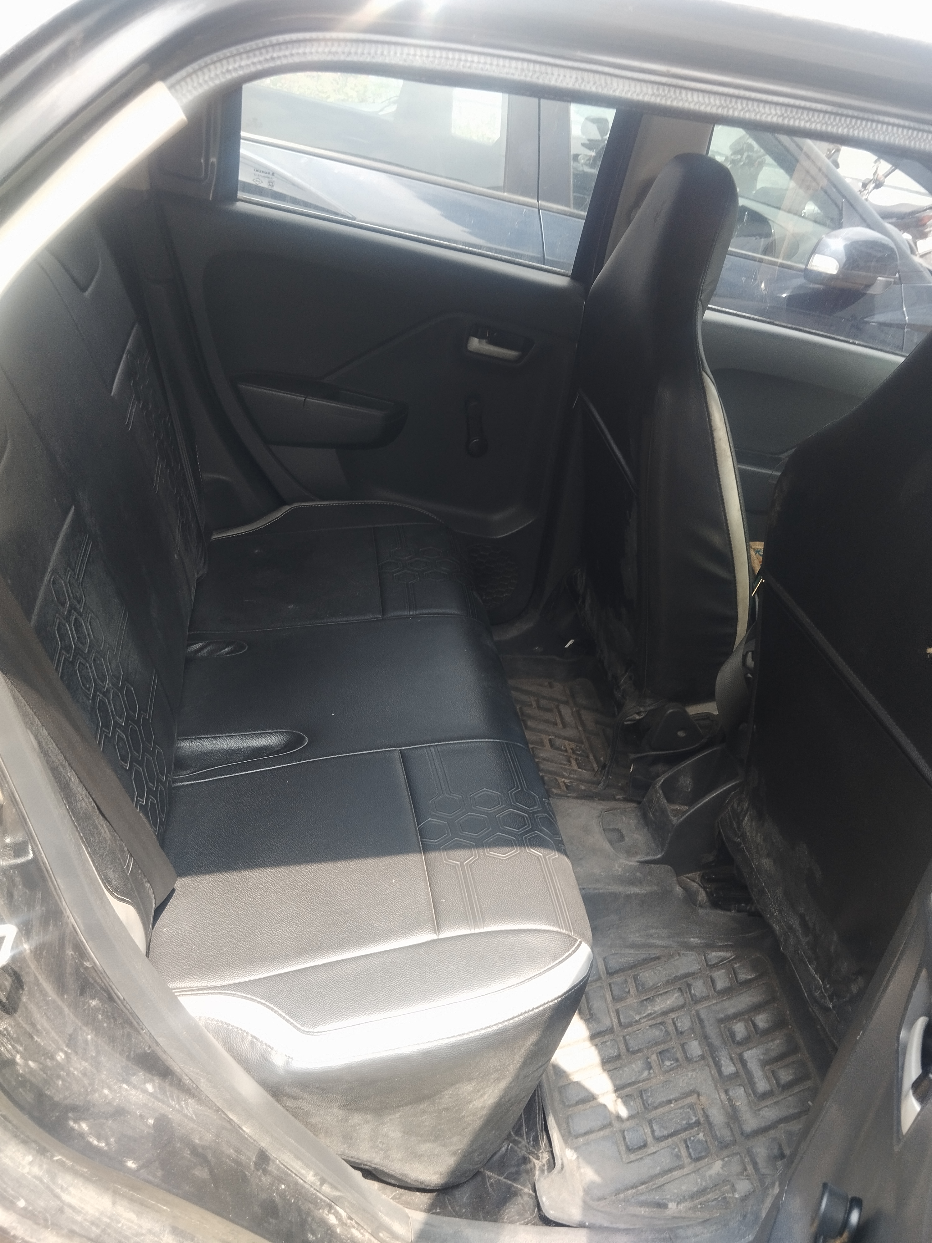 2023 Maruti Suzuki Alto K10 VXi Plus Hatchback 19000 km 2 years for sale in WINDSOR HEIGHT BUILDING PARKING GROUND Kolkata — photo 2