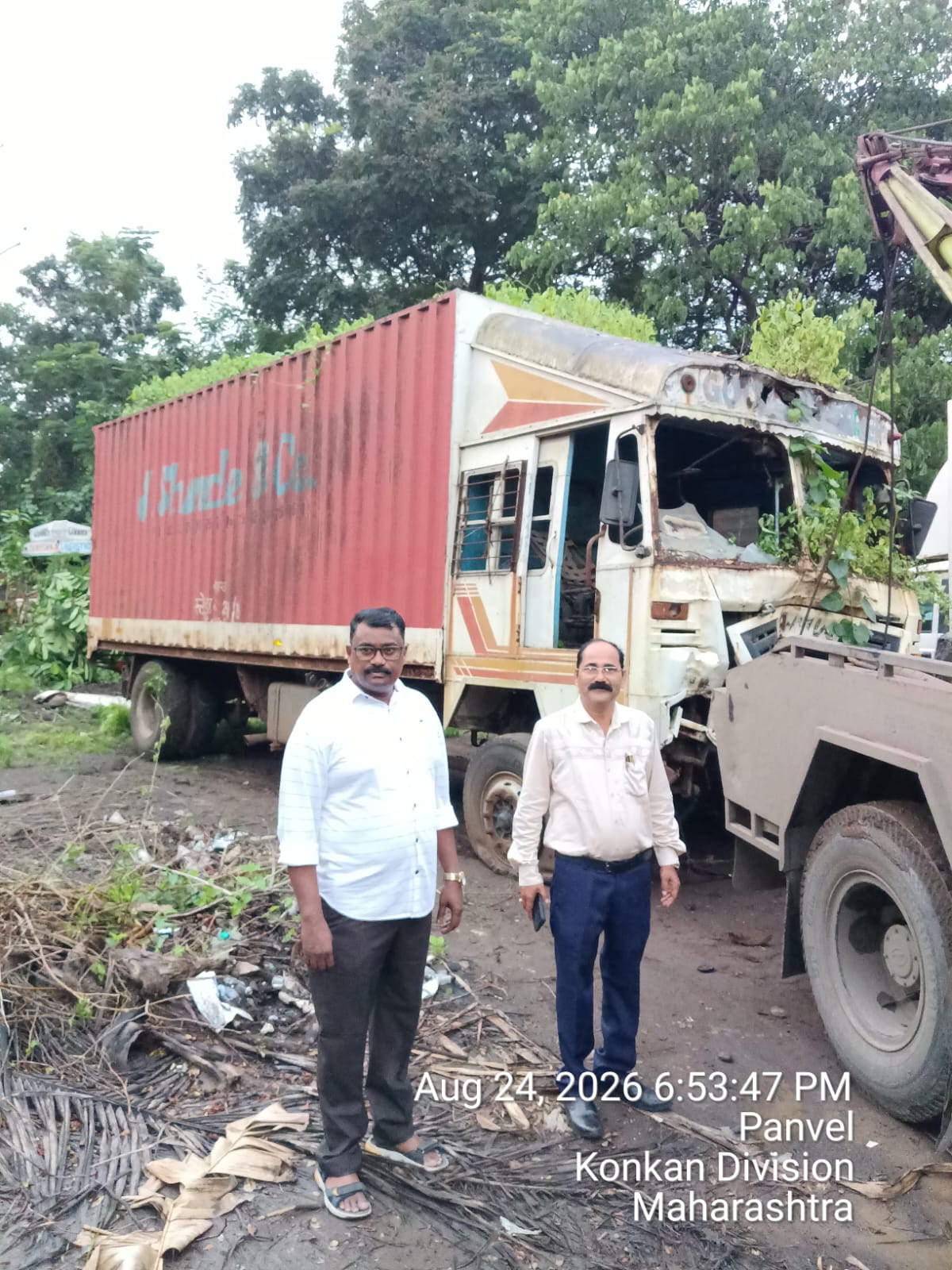 2013 Tata 1109g LPT HSD Truck 200000 km 12 years for sale in kalamboli parking yard Mumbai — photo 3