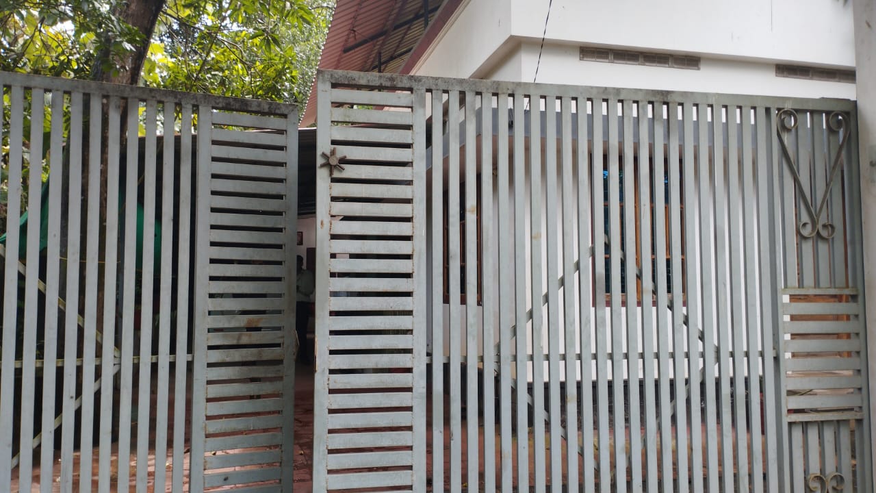 67.67 square meter Individual House for sale in Thazhuthala village, kollam taluk and district Mayyanad — photo 2