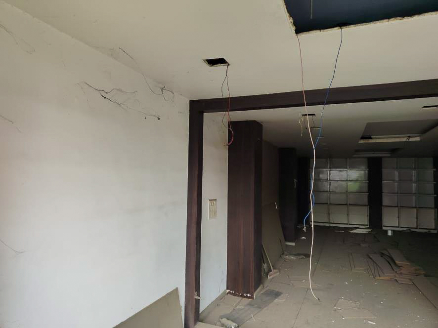 725 square feet Shops for sale in M.P.NAGAR Bhopal — photo 1