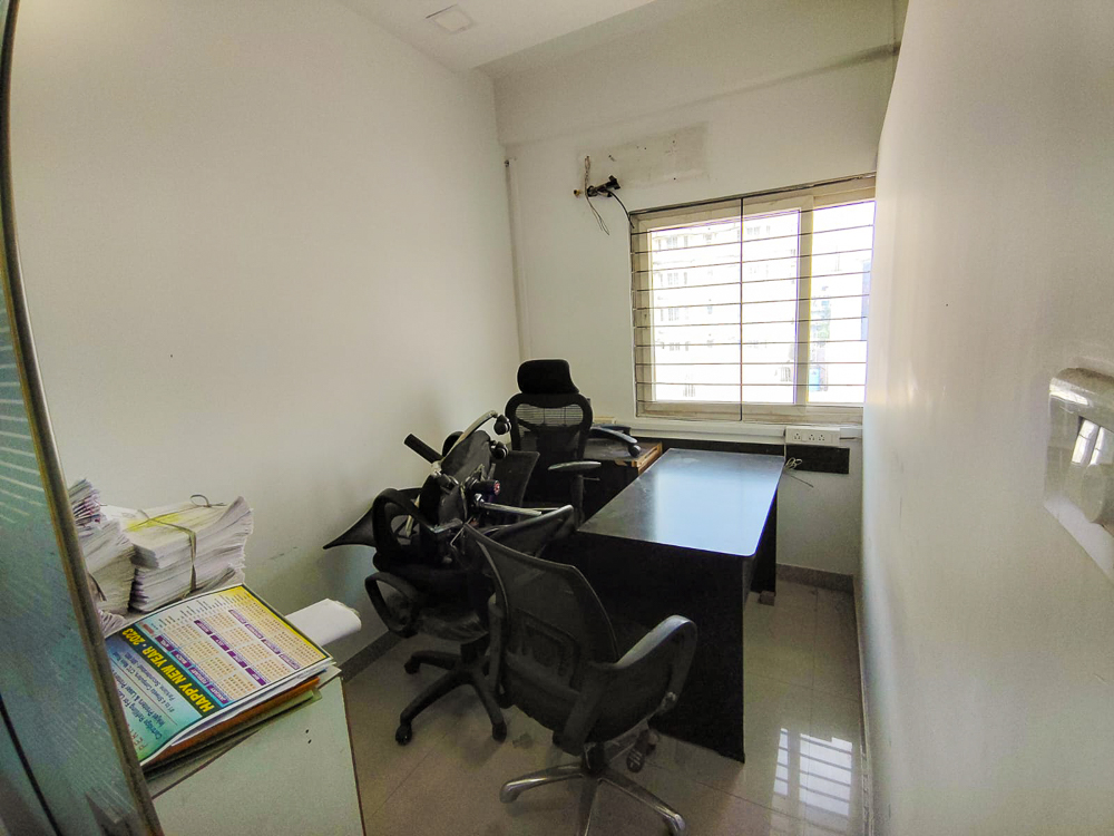 1915 square feet Flat for sale in Hyderabad — photo 14