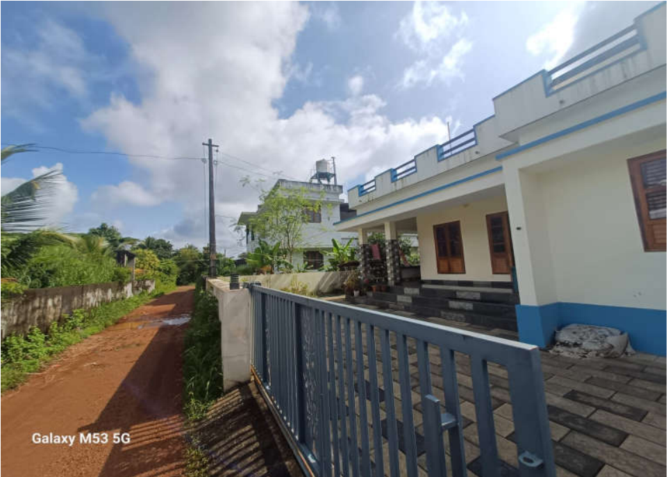 140 square meter Individual House for sale in Pattena Nileshwar — photo 2