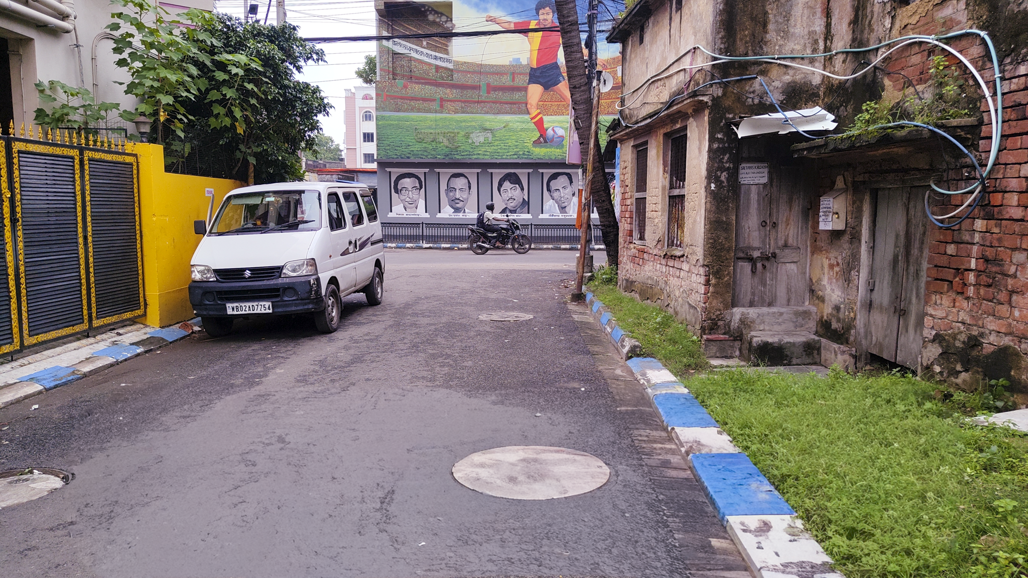 614 square feet Flat for sale in 255/1,NETAJI SUBHASH CHANDRA BOSE ROAD, NAKTALA, PS NETAJI NAGAR, KOLKATA- 700047 Kolkata